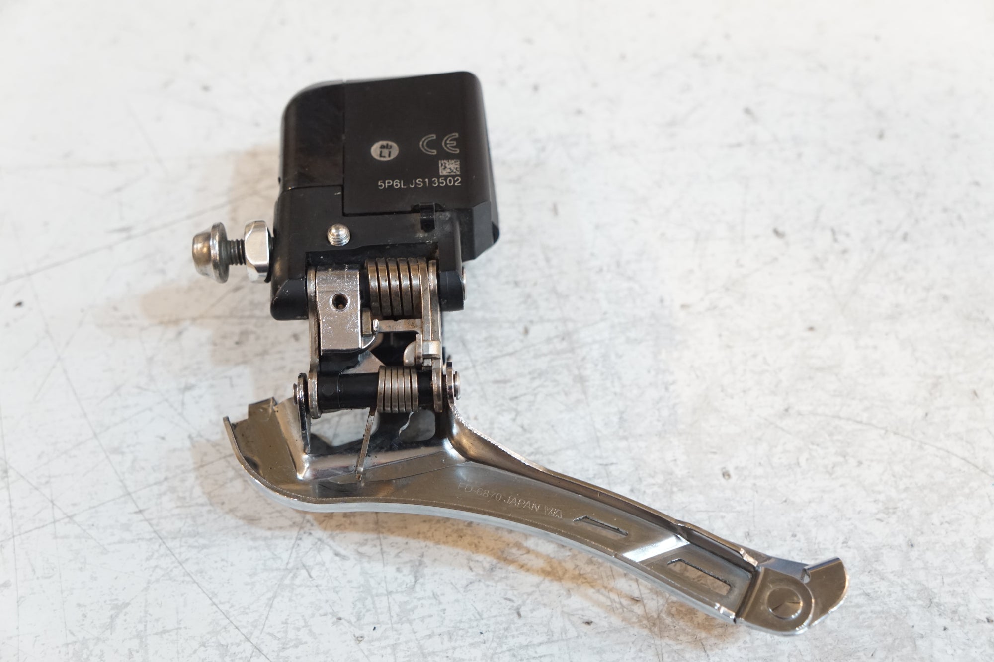SHIMANO 「シマノ」 ULTEGRA FD-6870 フロントディレイラー