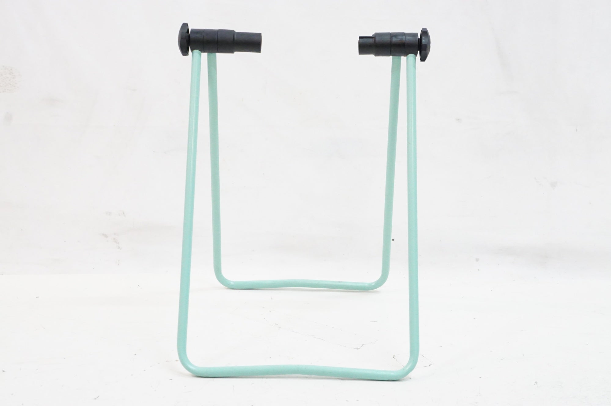 BIANCHI 「ビアンキ」 ハブスタンド / 熊谷本店