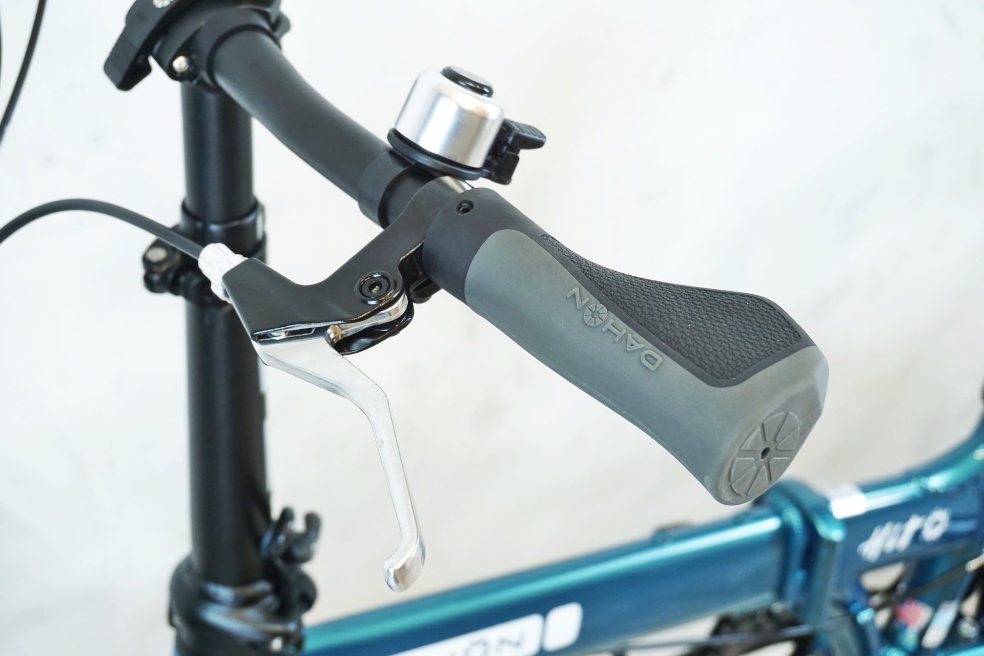 DAHON 「ダホン」 HIT 2024年モデル 20インチ 折りたたみ自転車 / 有明