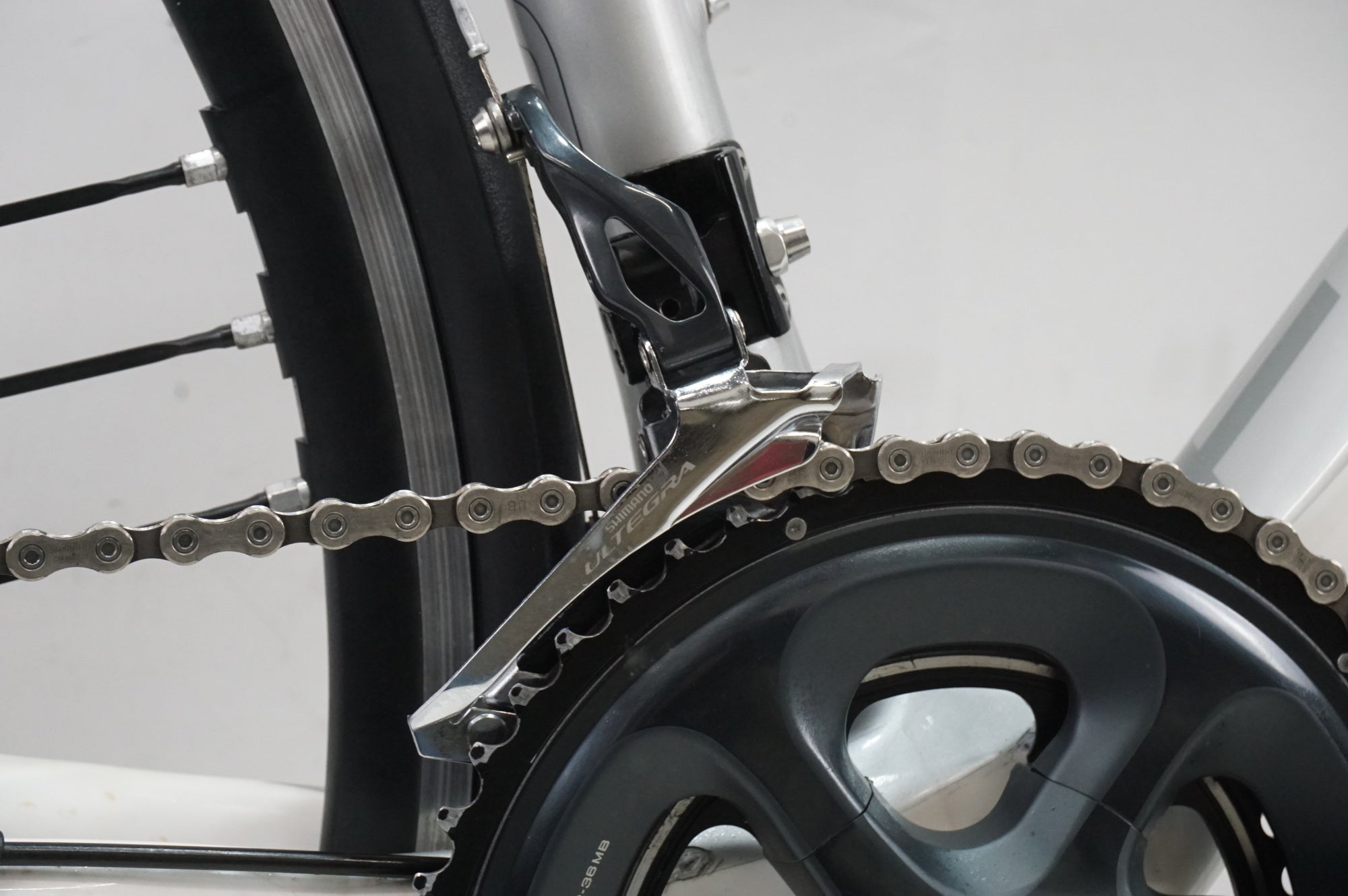 FOCUS 「フォーカス」 IZALCO PRO 2011年モデル カスタム ロードバイク / 大宮店