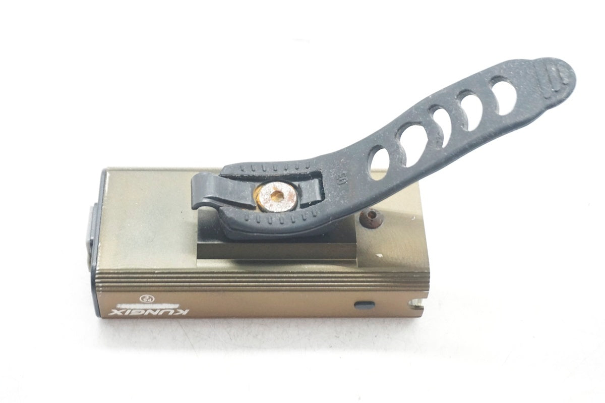 KUNGIX 「カンギクス」 フロントライト / 大阪門真店