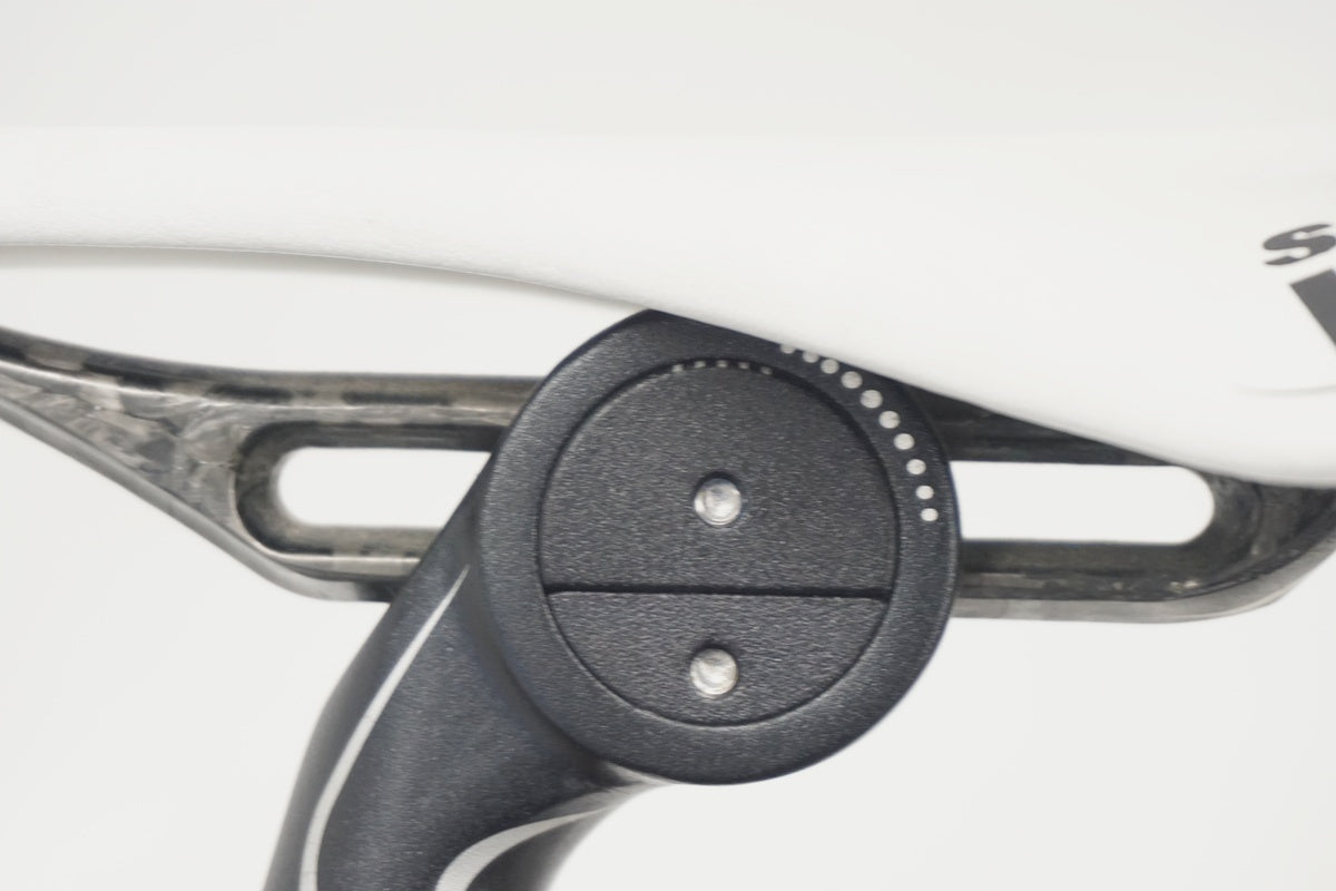 SELLE ITALIA「セライタリア」 SLR MONOLINK CARBON サドル シート