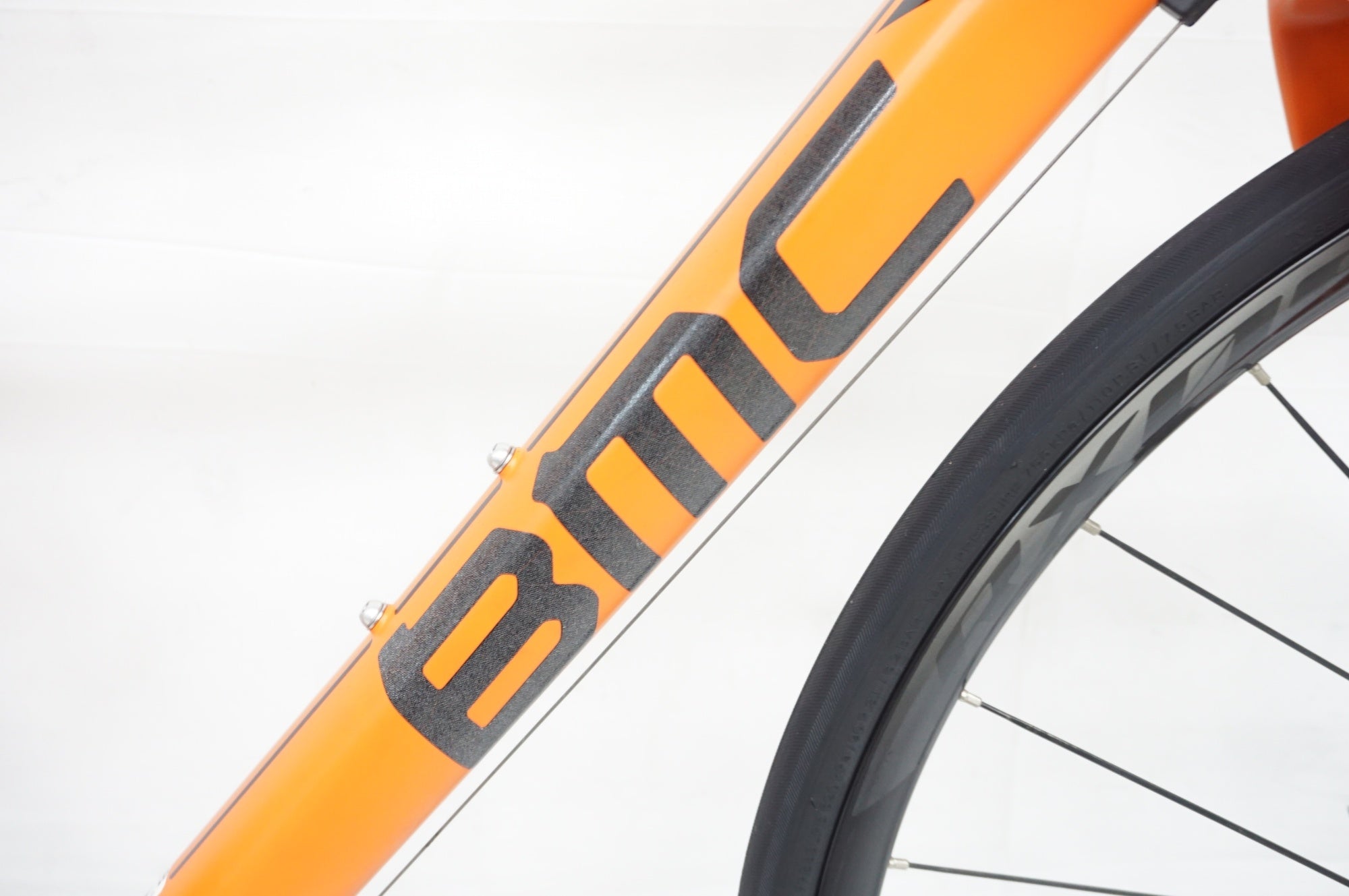 BMC 「ビーエムシー」 GRANFOND GF02 DISC 2014年モデル ロードバイク / 阪急塚口店