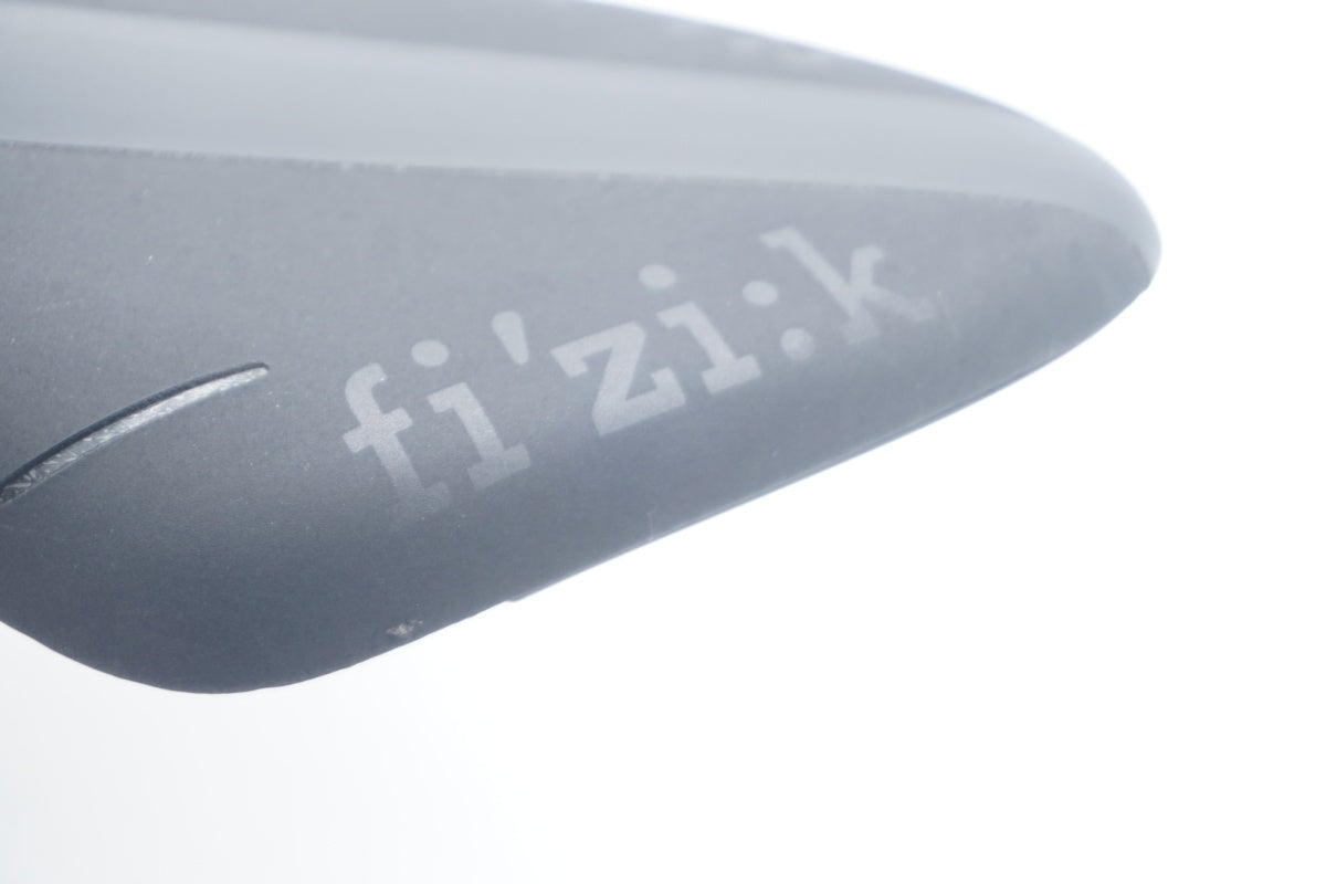 FIZIK 「フィジーク」 ARIONE R1 カーボン サドル / 滋賀大津店