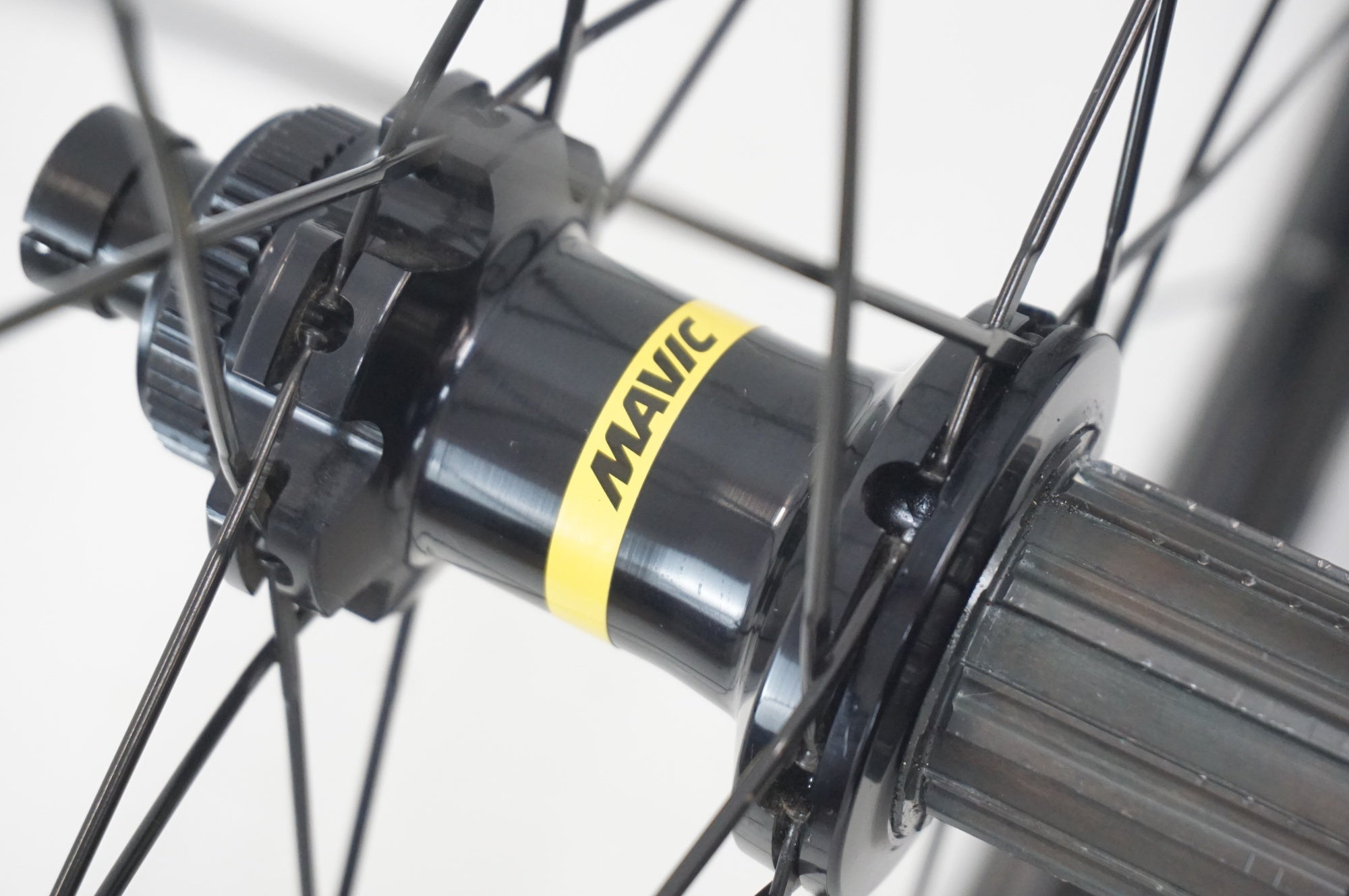 MAVIC 「マヴィック」 AKSIUM DISC シマノ11速 ホイールセット / 福岡アイランドシティ店