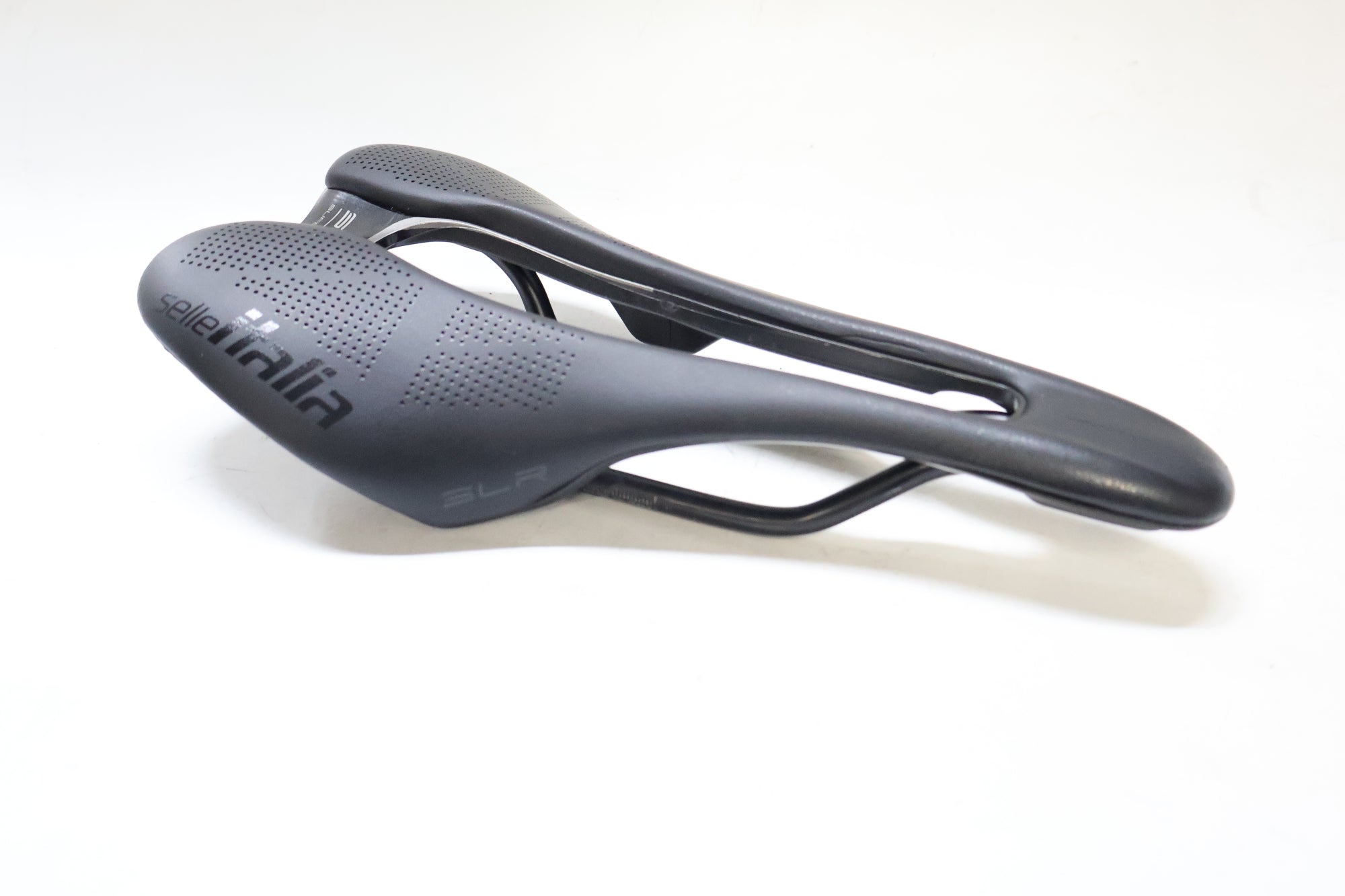 SELLE ITALIA 「セライタリア」 SLR BOOST SUPERFLOW S サドル / 高知店