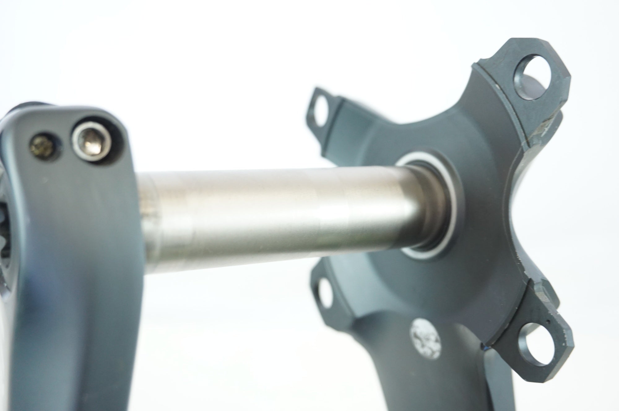 SHIMANO ULTEGRA FC-R8000 クランクアーム 170mm SHIMANO 「シマノ」 ULTEGRA FC-R8000 170mm クランクアーム / 宇都宮