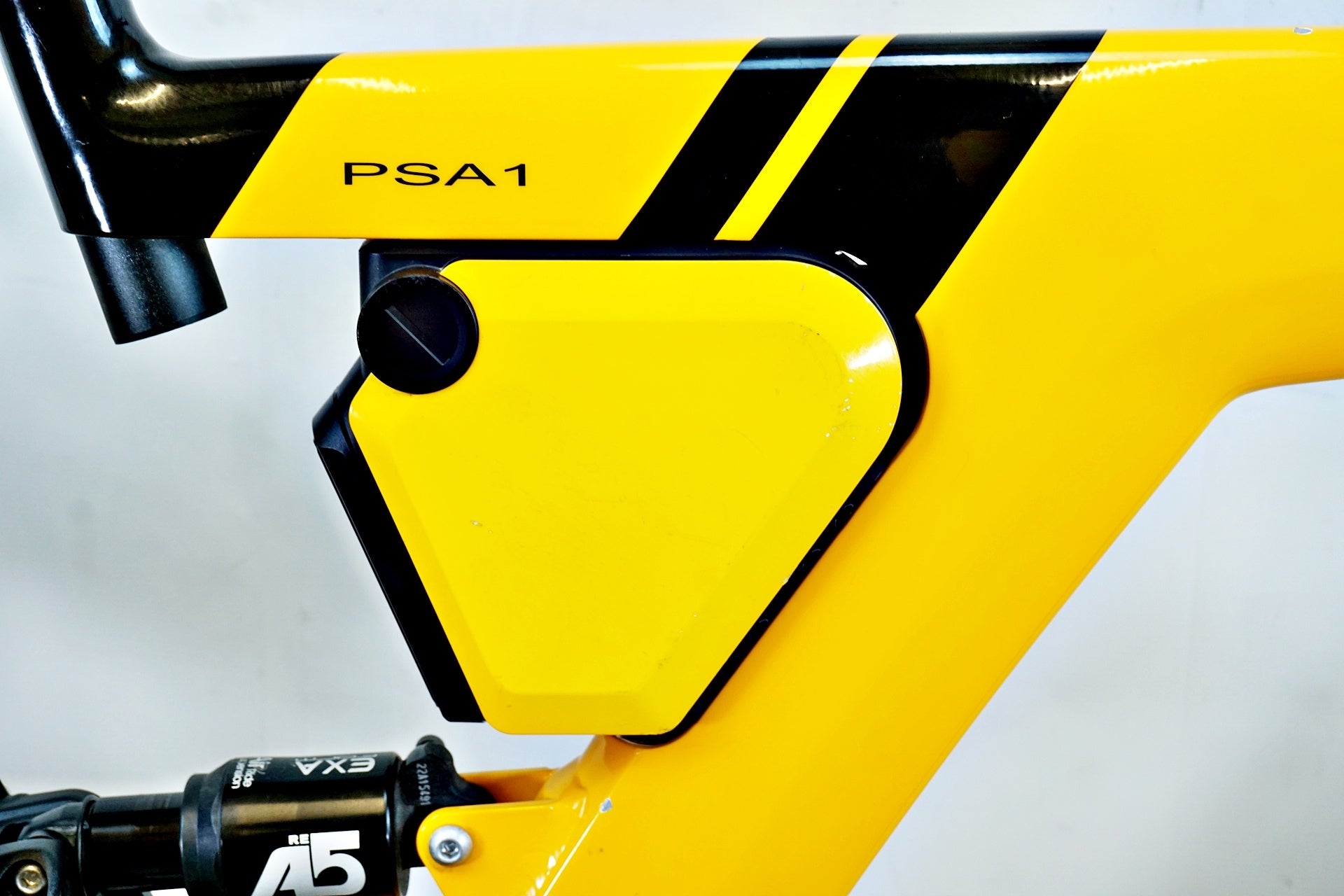 BESV 「ベスビー」 PSA1 2022年モデル 電動アシスト自転車 / 有明ガーデン店