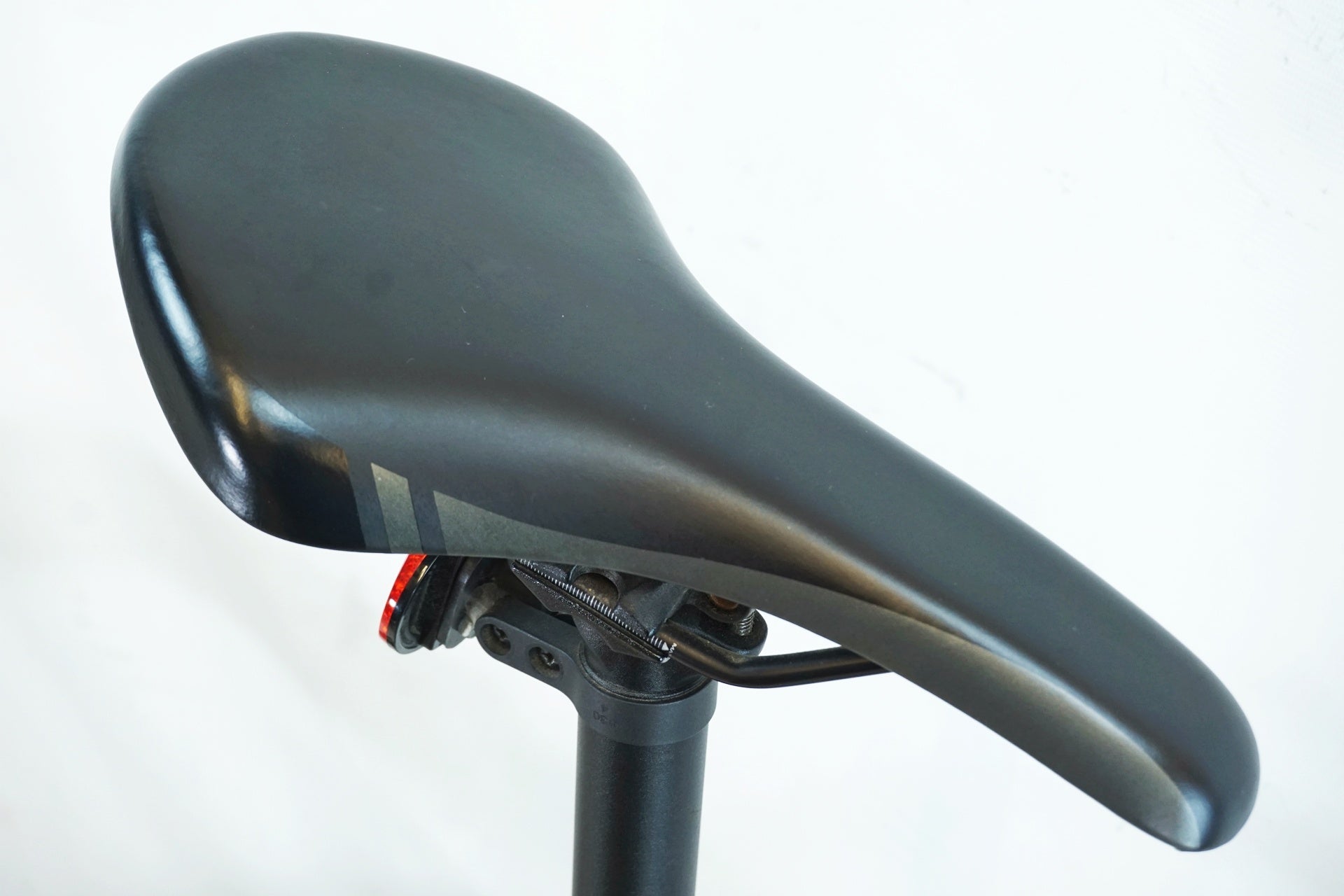 GIANT 「ジャイアント」 IDIOM1 2024年モデル ミニベロ / 有明ガーデン店