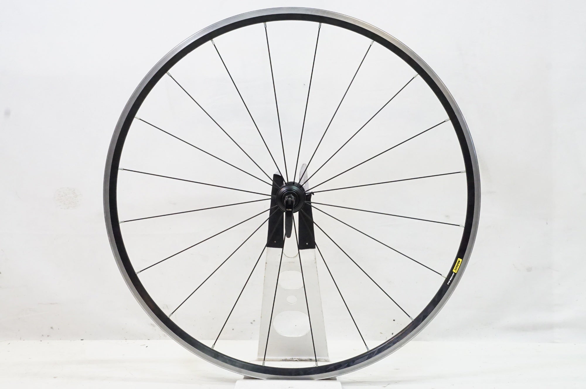 MAVIC 「マヴィック」 AKSIUM フロントホイール / 熊谷本店