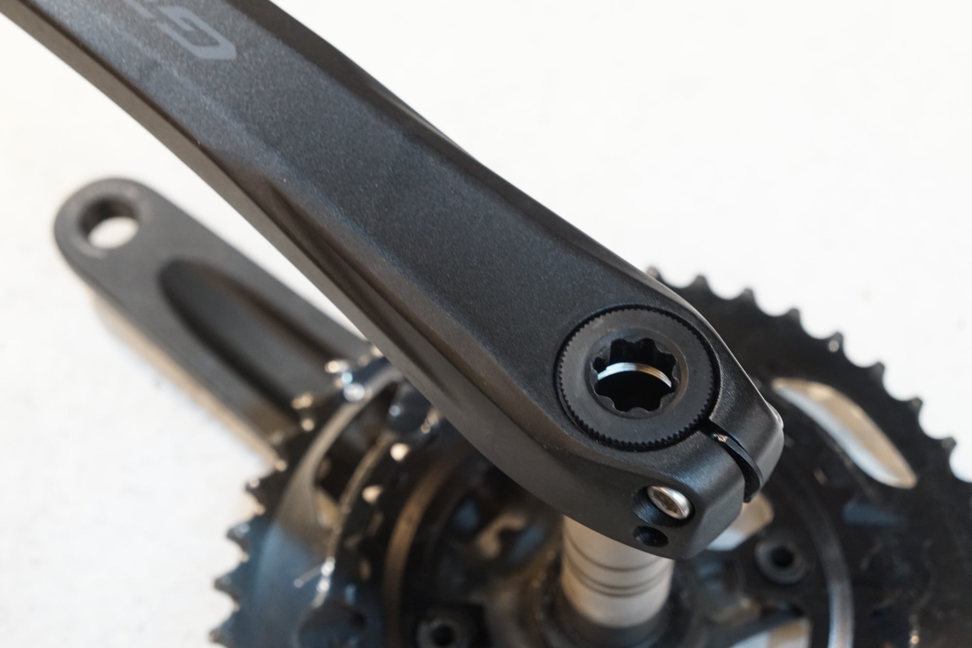 SHIMANO 「シマノ」 GRX FC-RX600 46-30T 175mm クランクセット