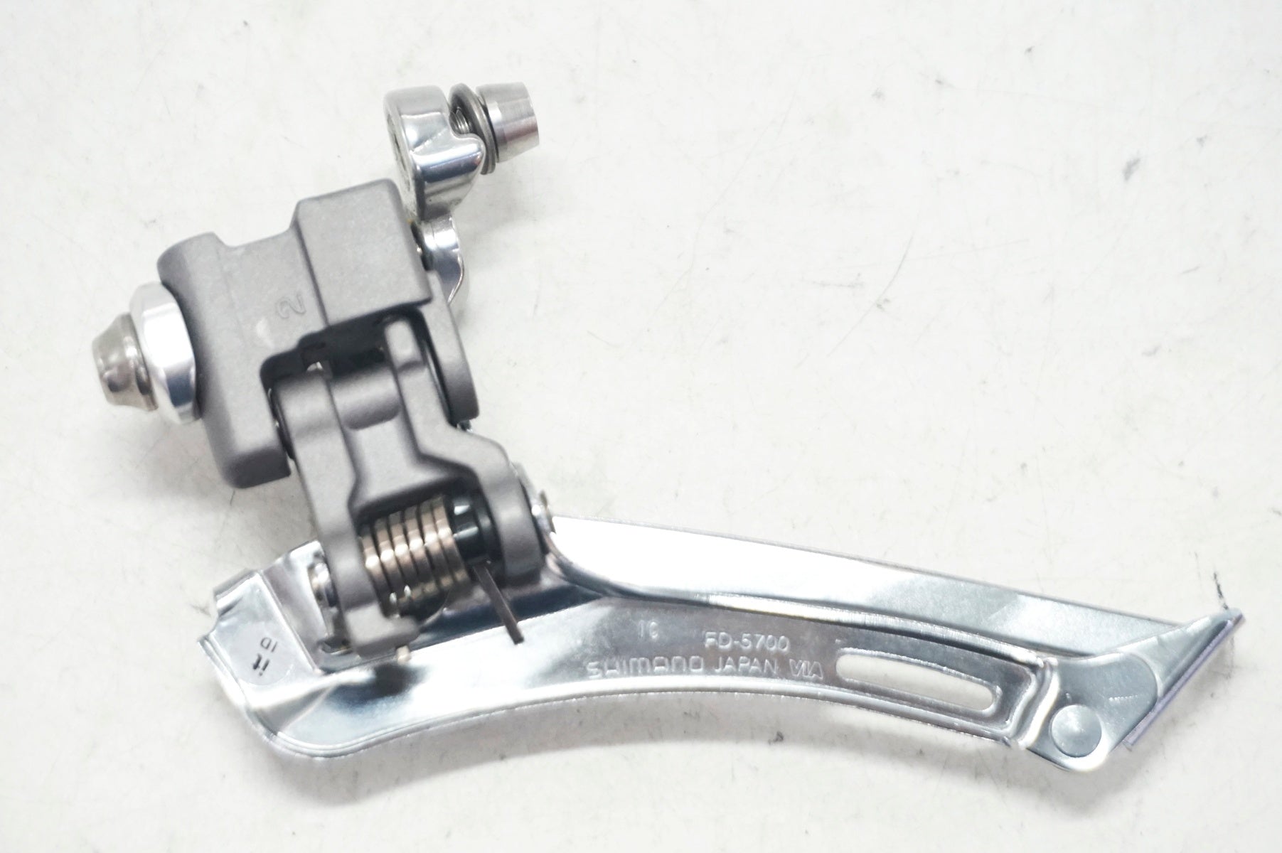 Shimano 105 (FD5700)シフター　ディレイラーセット Shimano 105 (FD5700)シフター ディレイラーセット Shimano 105