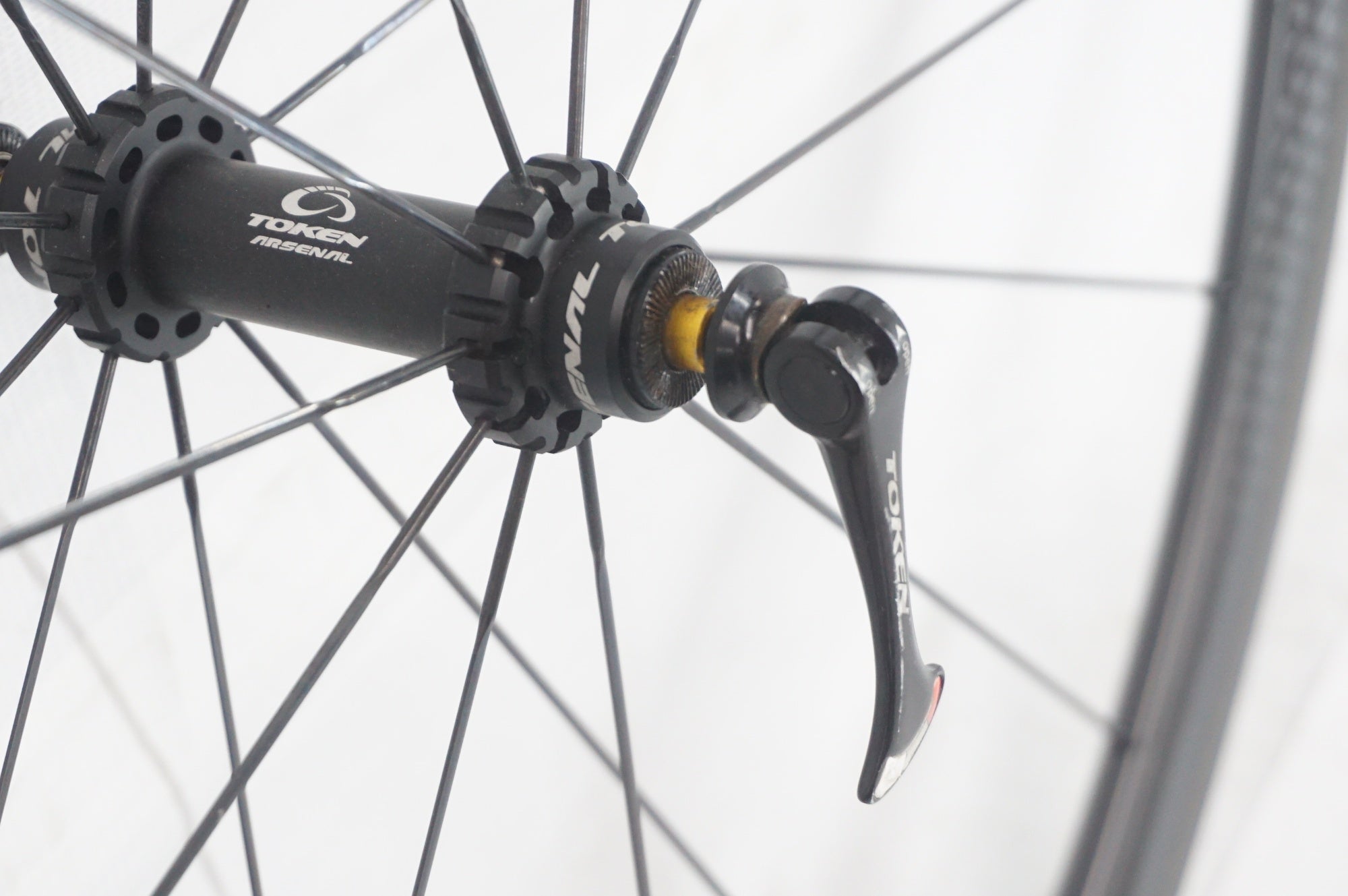 TOKEN 「トーケン」 T28 カーボン TU ホイールセット / 阪急塚口店