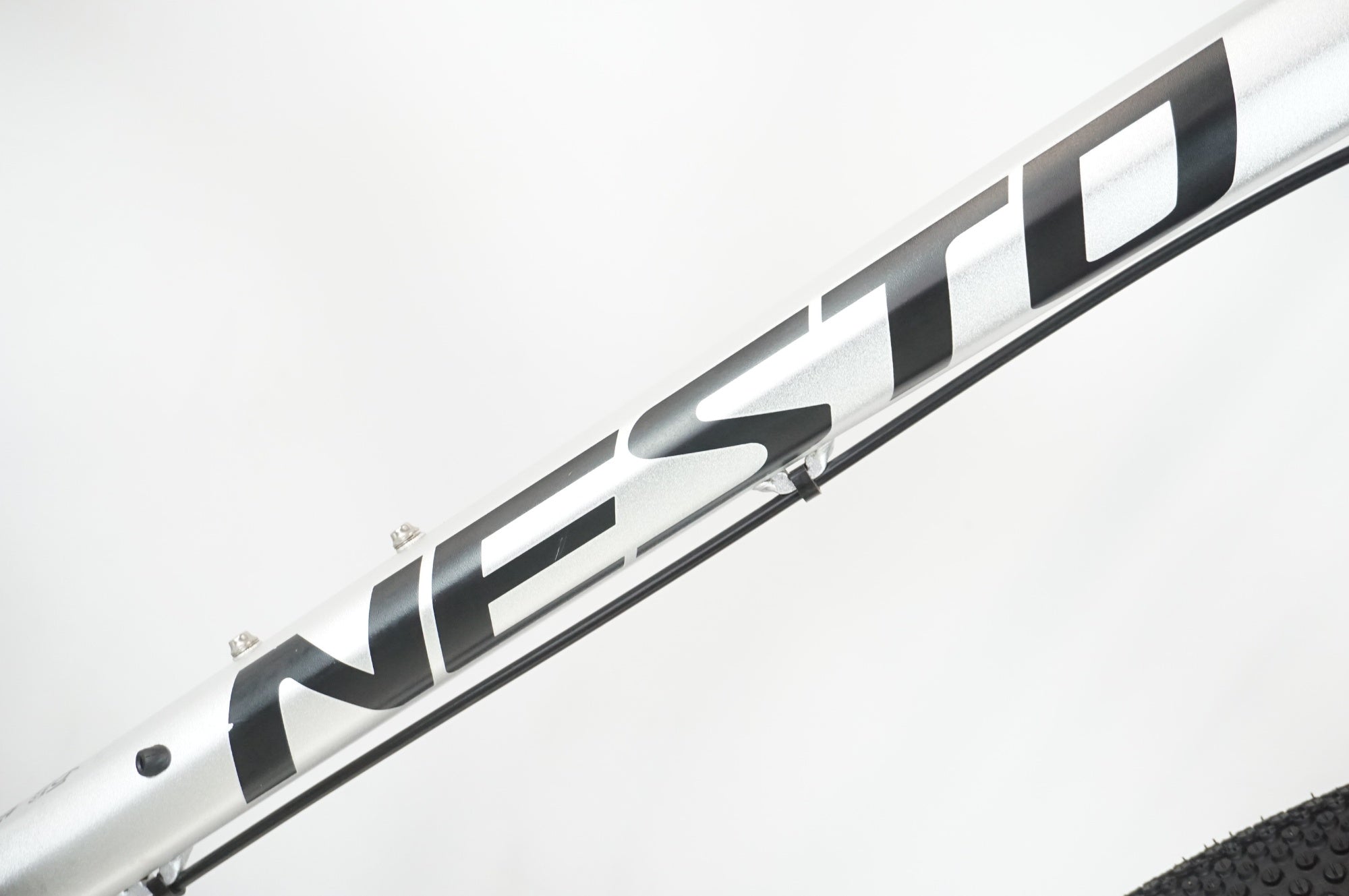 NESTO 「ネスト」 TRAIZE PLUS DEORE 2021年モデル 27.5インチ マウンテンバイク / 宇都宮店