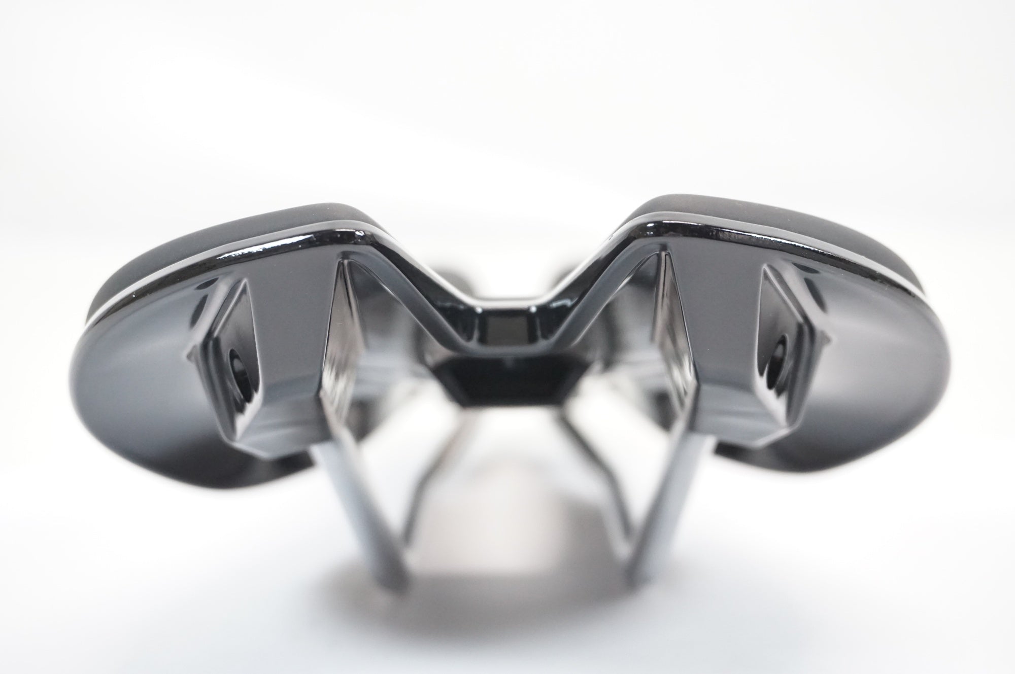 BONTRAGER 「ボントレガー」 HILO COMP サドル / 宇都宮店