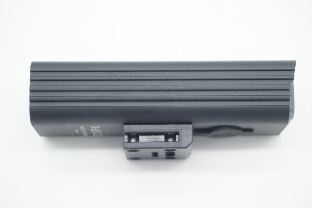 SERFAS 「サーファス」 E-LUME 350 フロントライト/ 京都八幡店