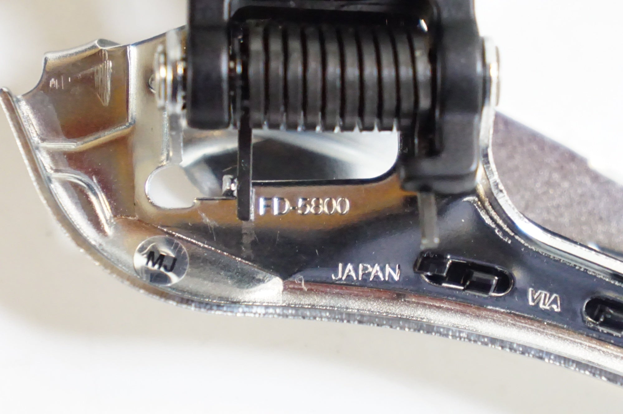 SHIMANO 「シマノ」 105 FD-5800 フロントディレイラー / 熊谷本店