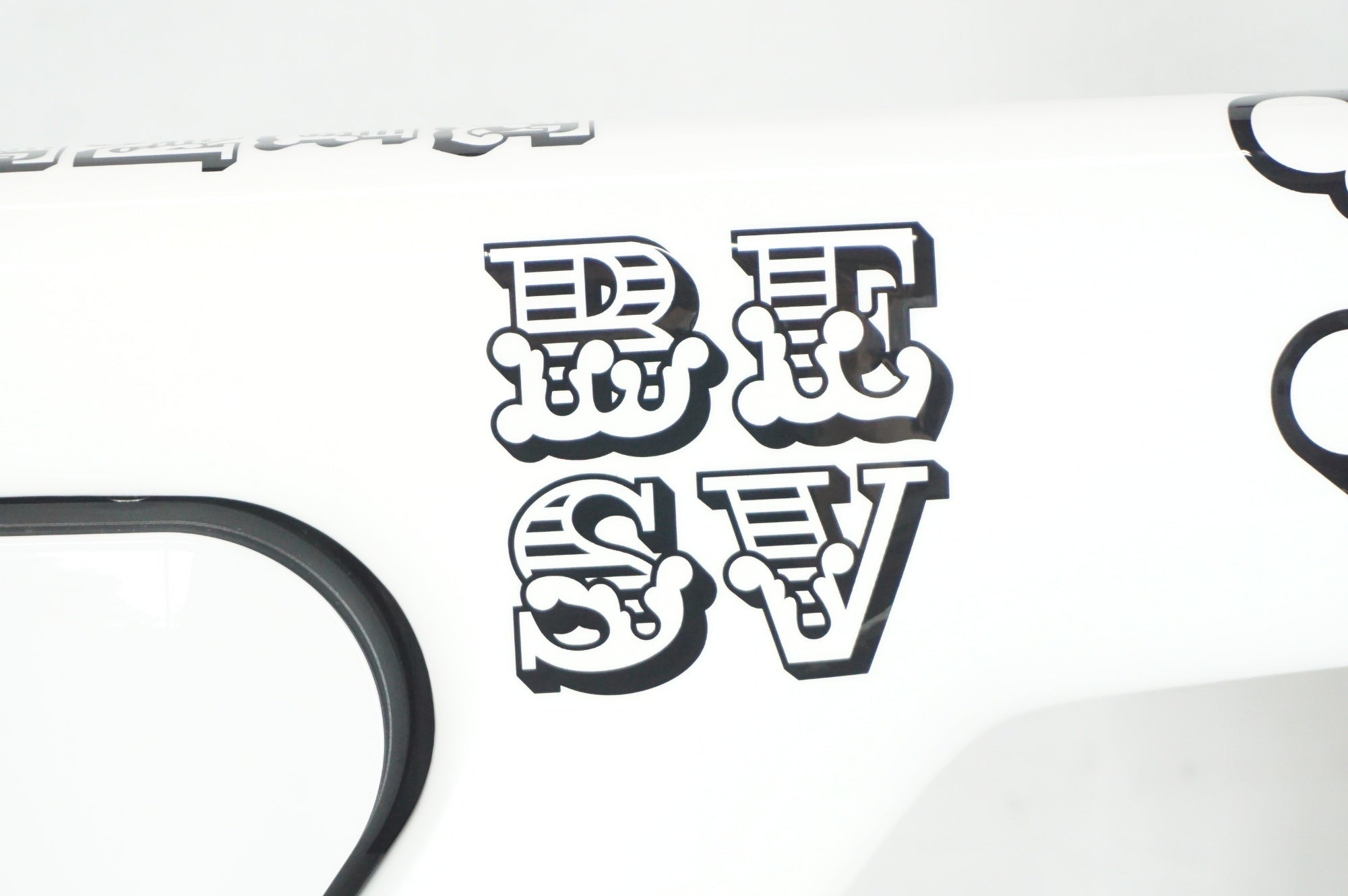 BESV 「べスビー」 PSA1 MAISON BESV BEN EINE 2025年モデル 20インチ 電動アシスト自転車 / 阪急塚口店