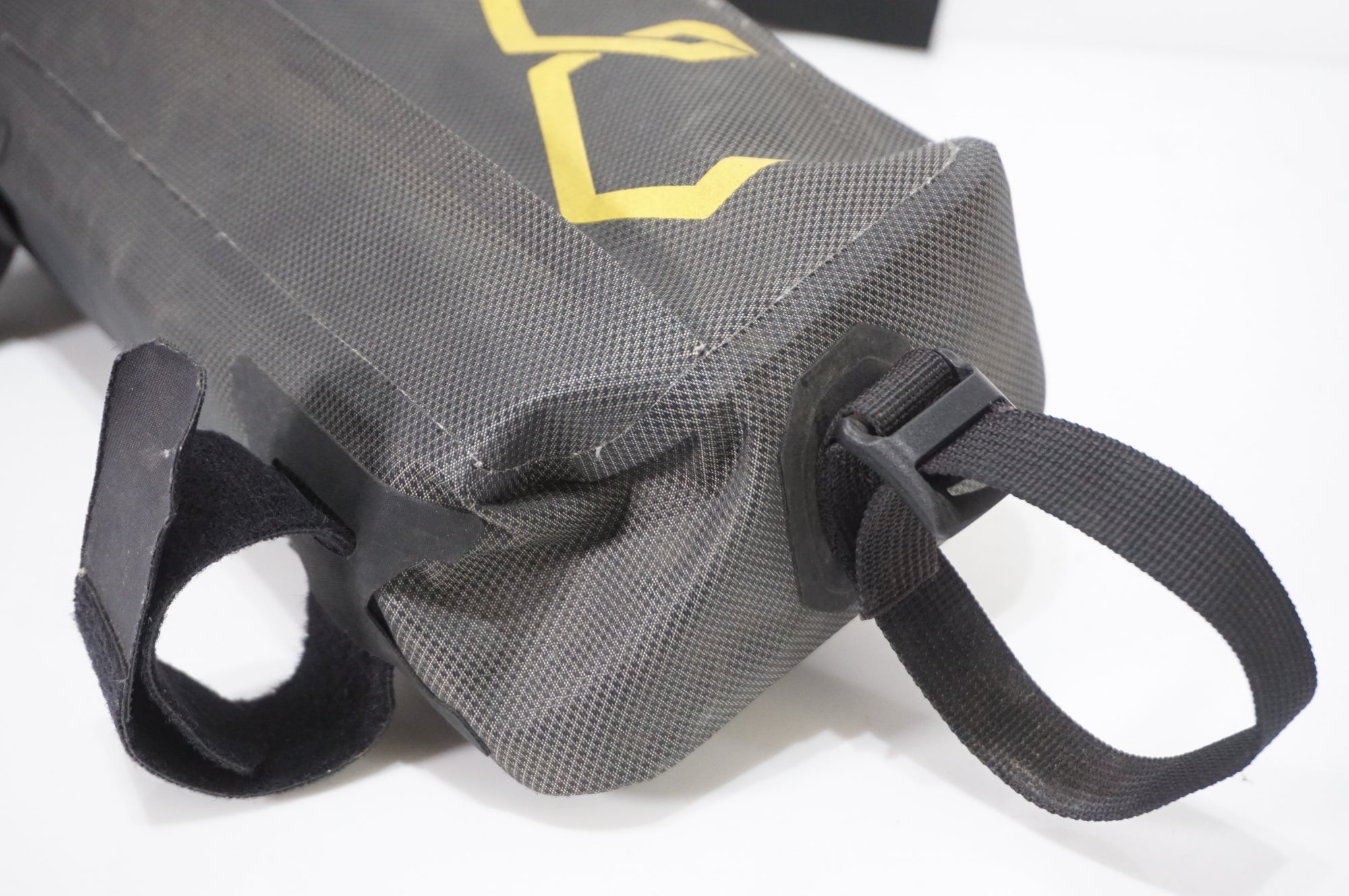 APIDURA 「アピデュラ」 EXPEDITION FRAME PACK フレームバッグ / AKIBA店