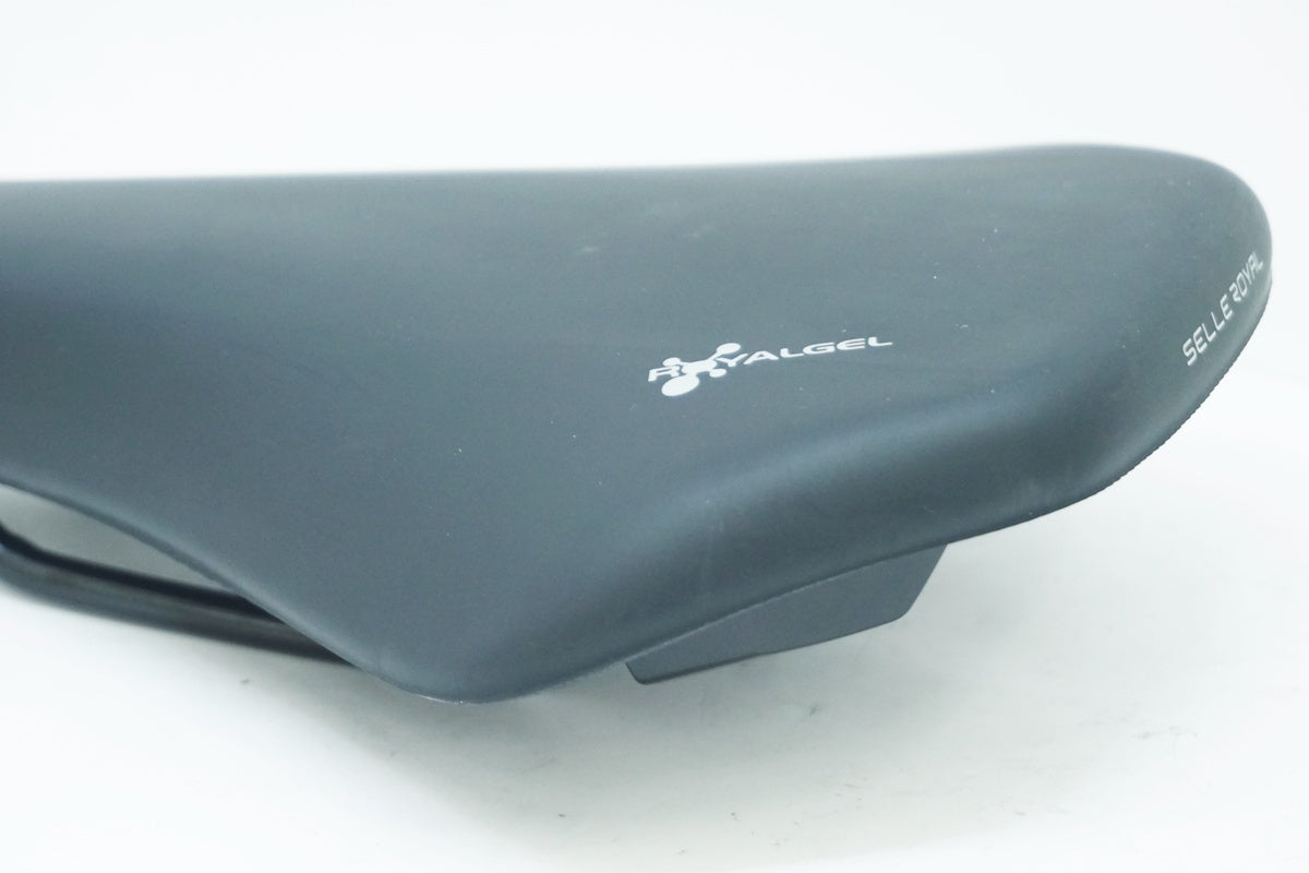SELLE ROYAL 「セラロイヤル」 ESSENZA サドル / 大阪美原北インター店