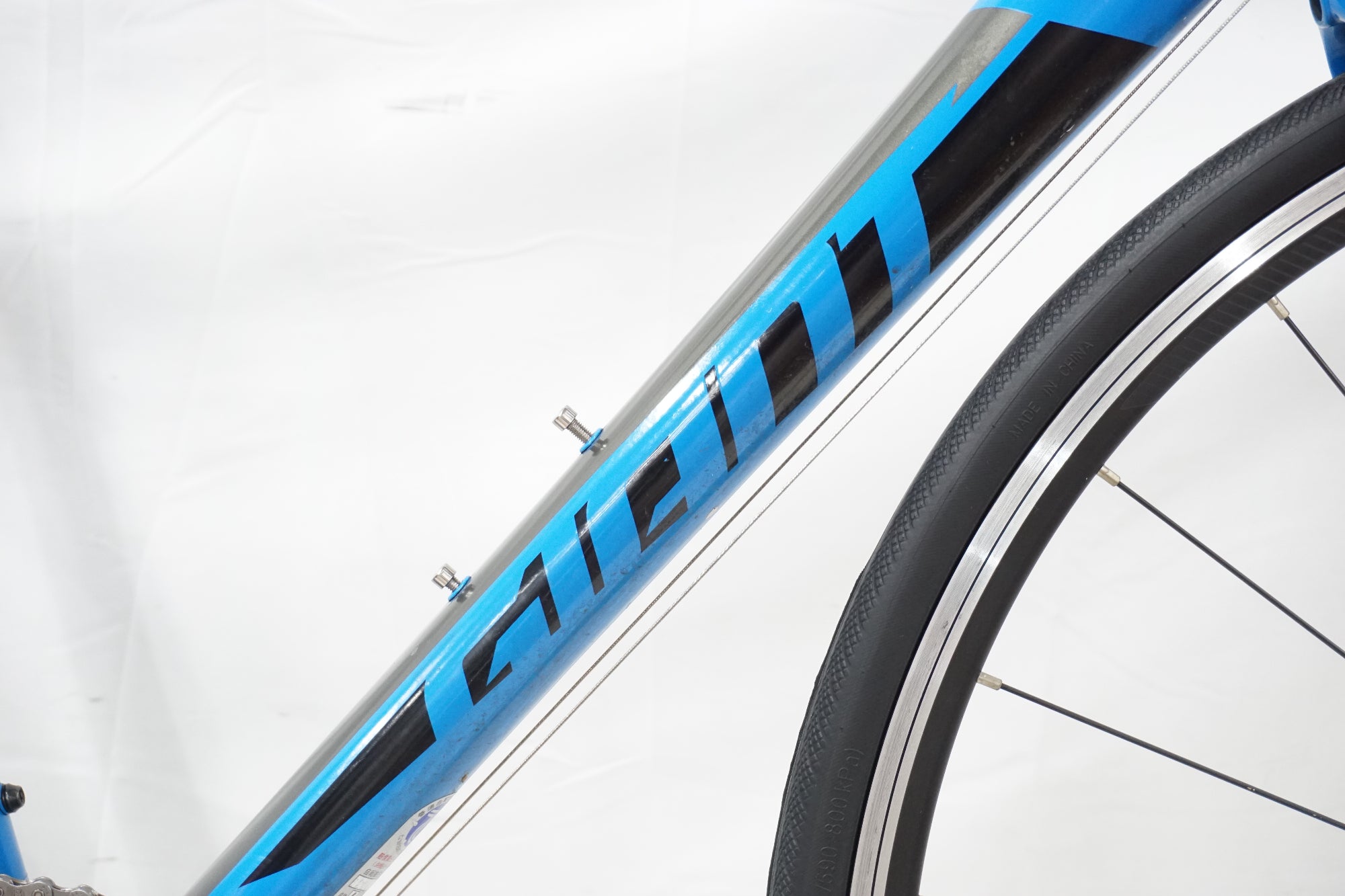 GIANT 「ジャイアント」 CONTEND1 2019年モデル ロードバイク