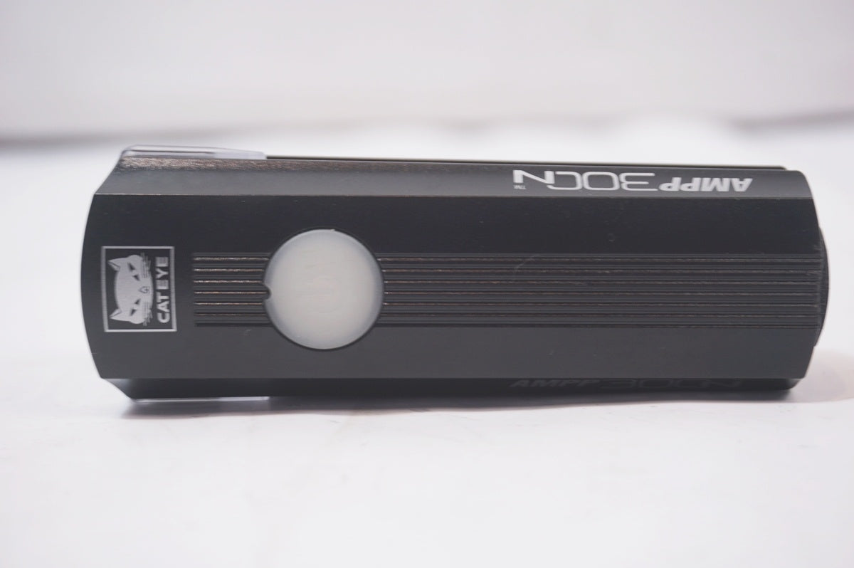 CATEYE 「キャットアイ」 AMPP300N フロントライト / バイチャリ世田谷店