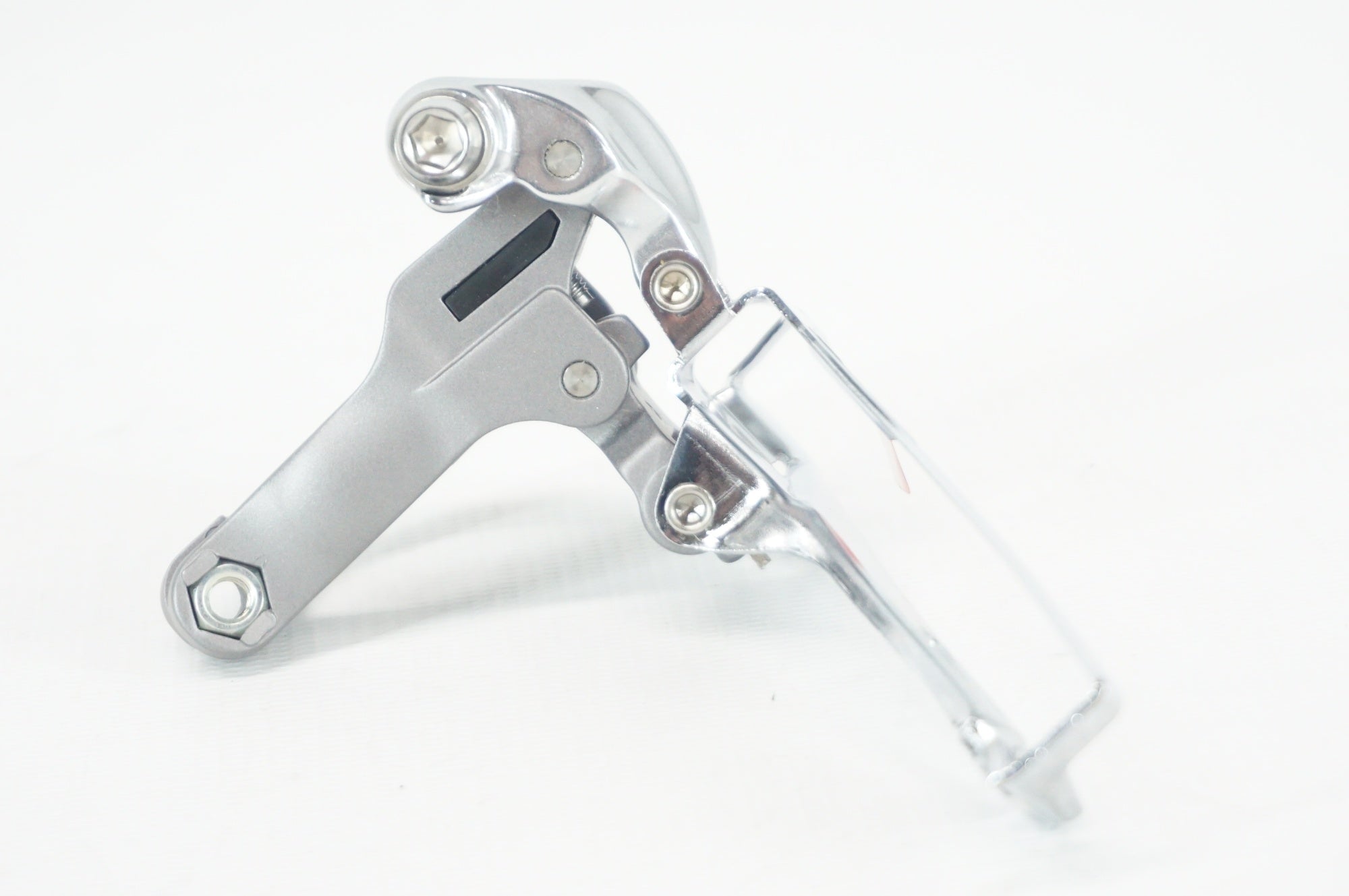 SHIMANO 「シマノ」 105 FD-5700 フロントディレイラー / 阪急塚口店