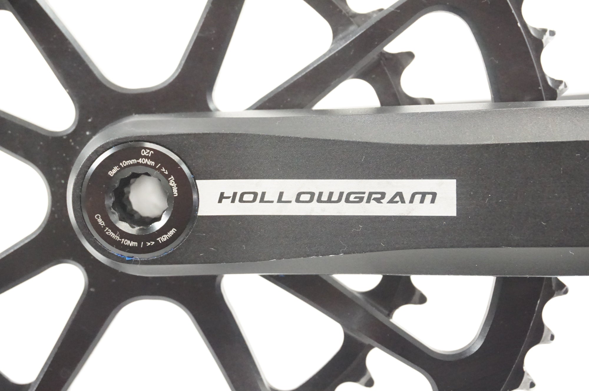 大人上品なおすすめコーデ 「キャノンデール」 CANNONDALE HOLLOWGRAM 170mm 52-36T Si パーツ