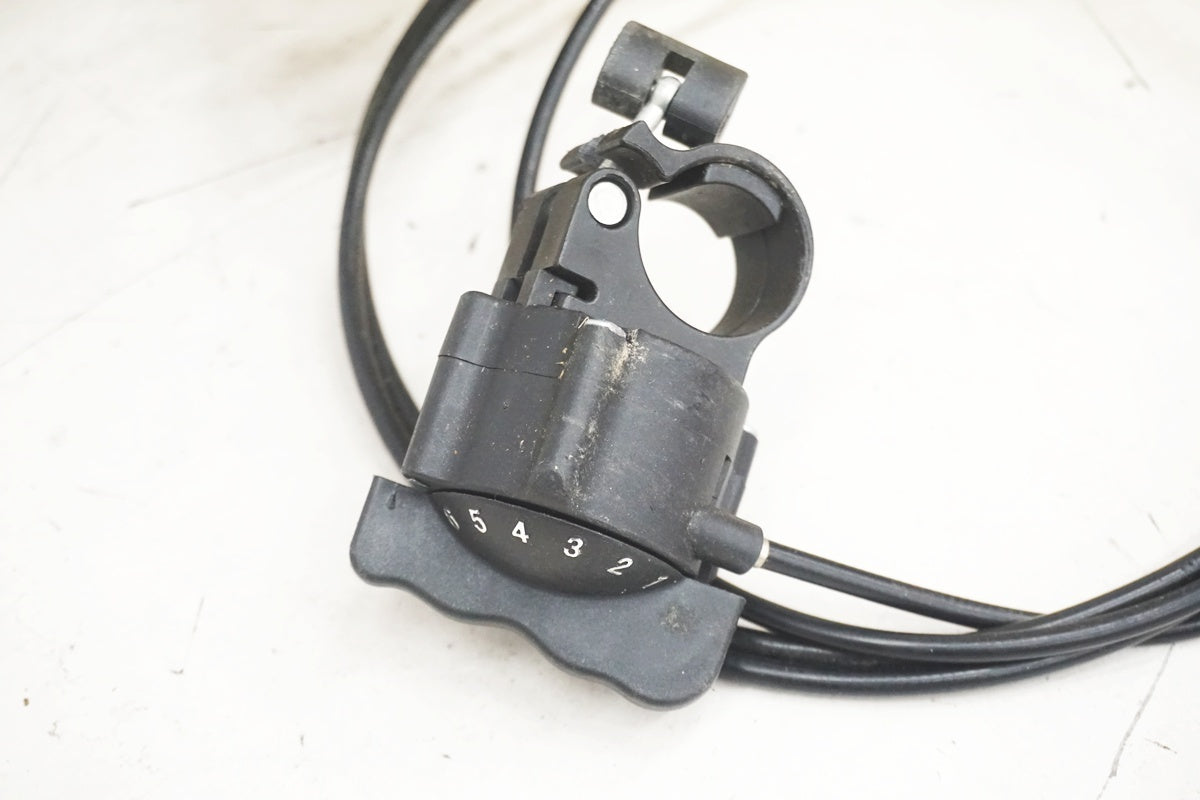 CXWXC 「シーエックスダブリューエックスシー」 MT-04 固定ローラー / 大阪美原北インター店