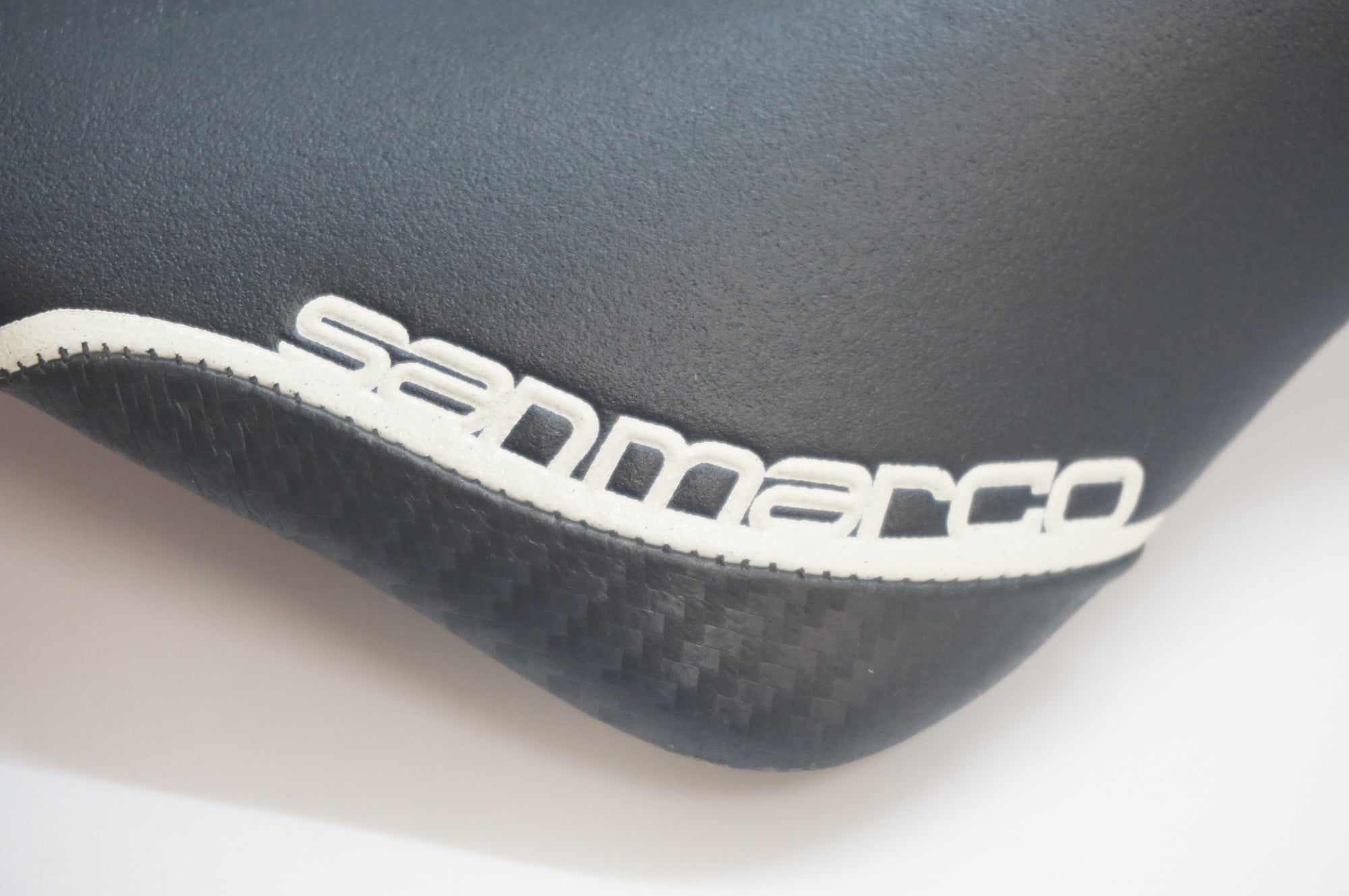 SELLE SAN MARCO 「セラサンマルコ」 CONCOR CARBON FX サドル