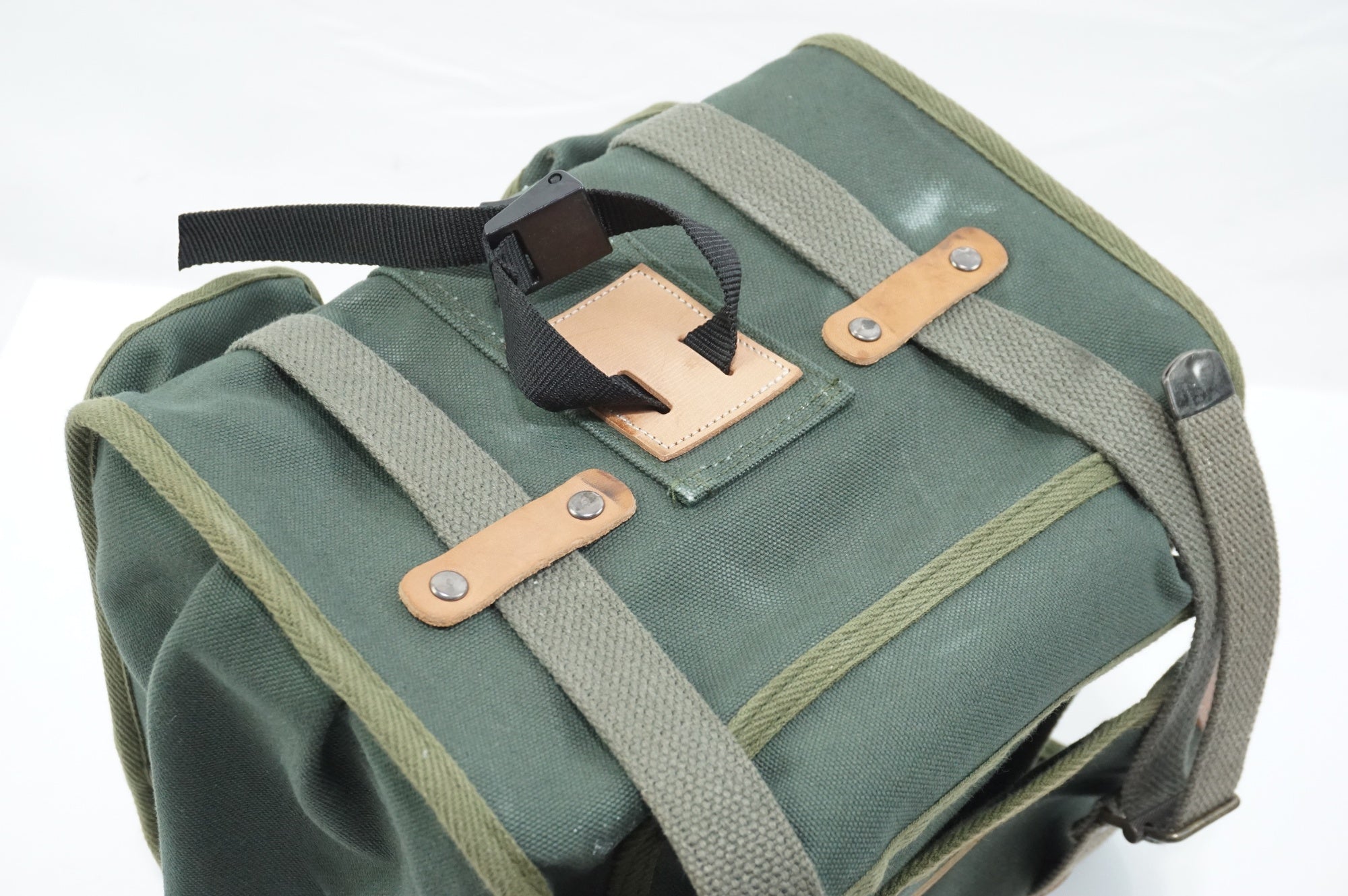 OSTRICH 「オーストリッチ」 F-106 フロントバッグ / 中目黒店