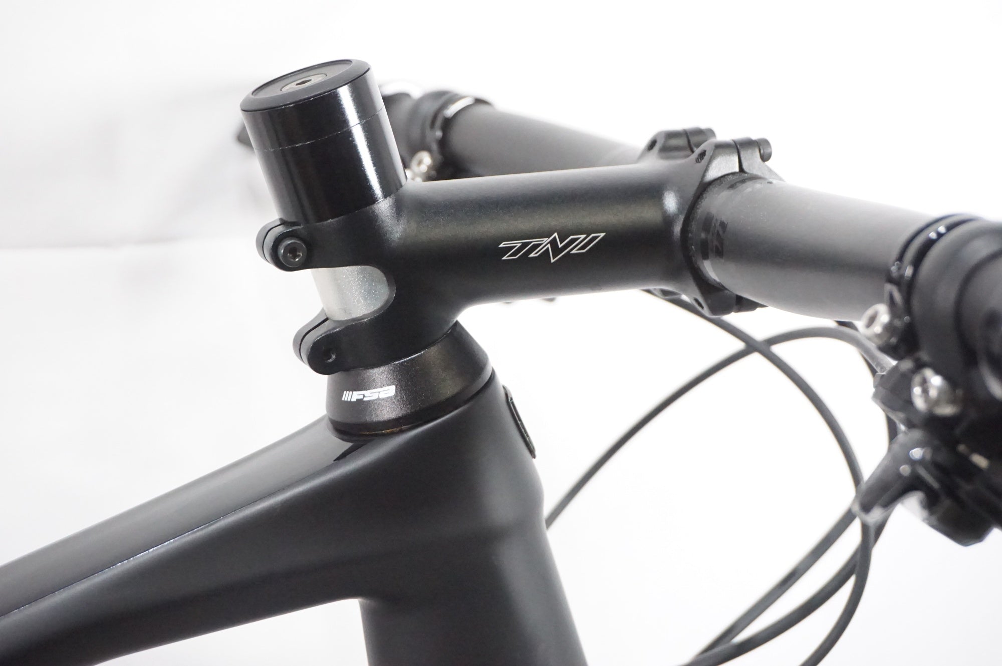 TREK 「トレック」 FX SPORT 6 カスタム 2021年モデル クロスバイク