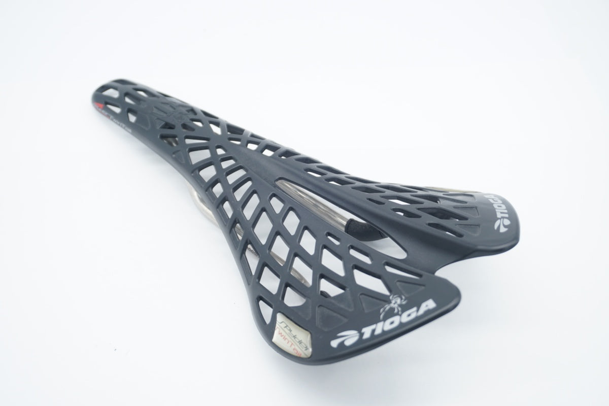 本日限定セールT15)未開封新品 TIOGA SPYDER サドル TIOGA 「タイオガ」 SPYDER TWINTAIL サドル / 滋賀大津店