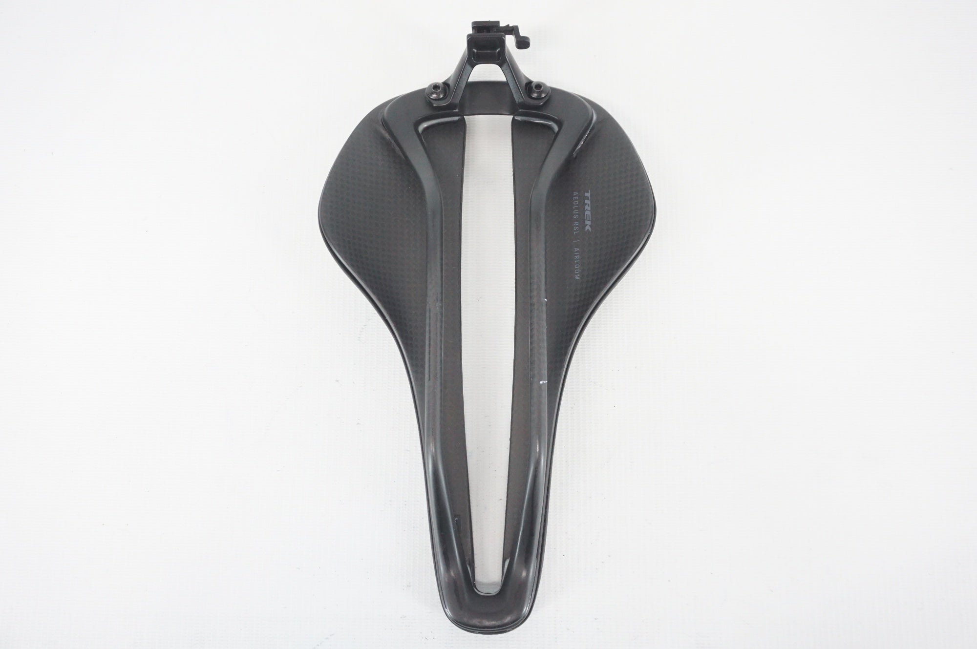 TREK 「トレック」 AEOLUS RSL AIRLOOM サドル / 阪急塚口店