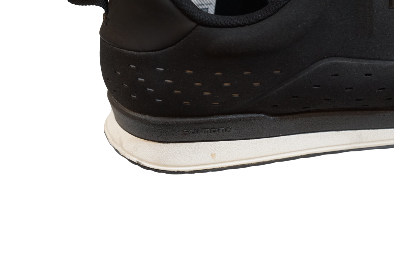 SHIMANO 「シマノ」 SH-CT500 27.8cm シューズ / バイチャリ浦和ベース
