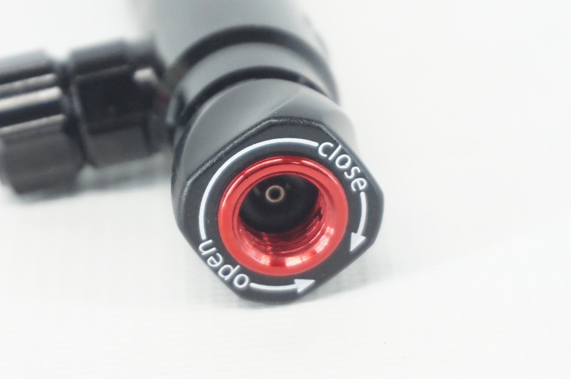 【新品未使用】バブルガムバイブ15ポンド TNI 「ティーエヌアイ」 ハイブリッドポンプ 携帯ポンプ / 阪急塚口店