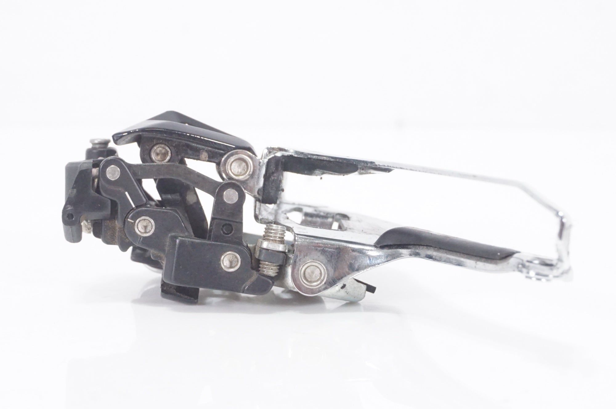 SHIMANO 「シマノ」 105 FD-R7000 フロントディレイラー / AKIBA