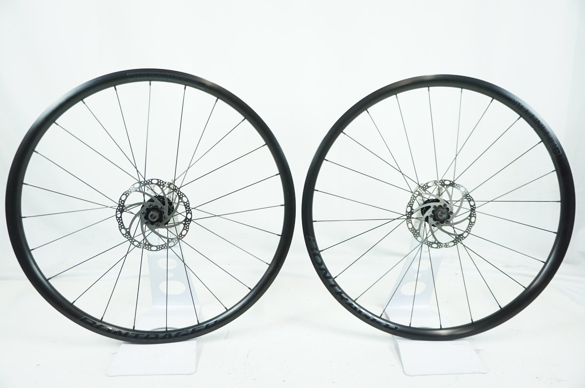 BONTRAGER 「ボントレガー」 AFFINITY TLR DISC SHIMANO 11s ホイール