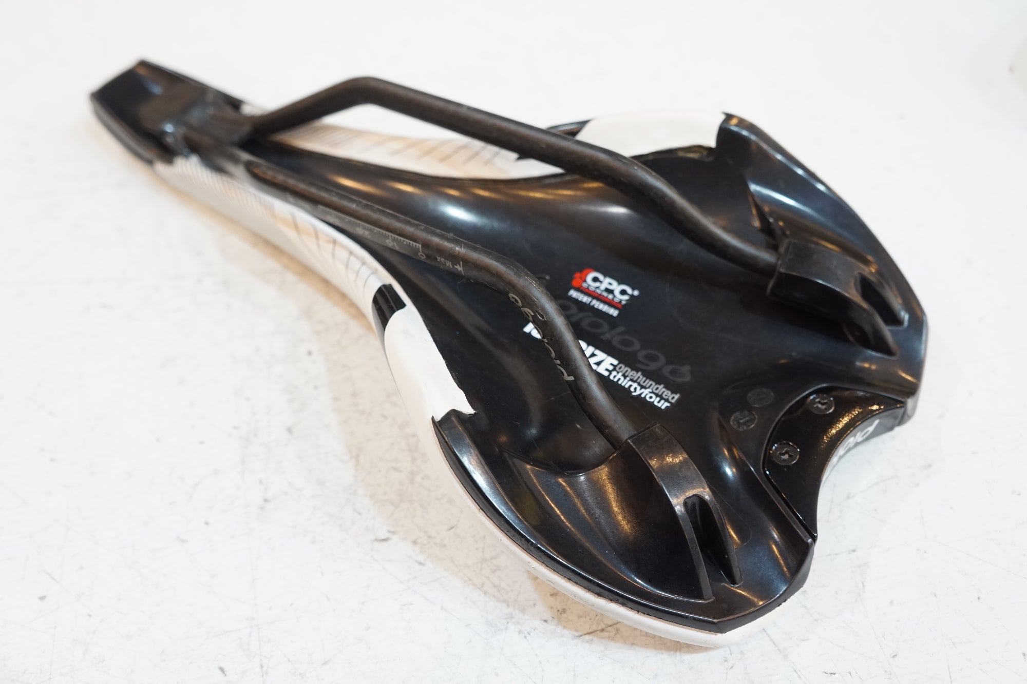 PROLOGO 「プロロゴ」 SCRATCH2 CPC サドル / バイチャリ浦和ベース