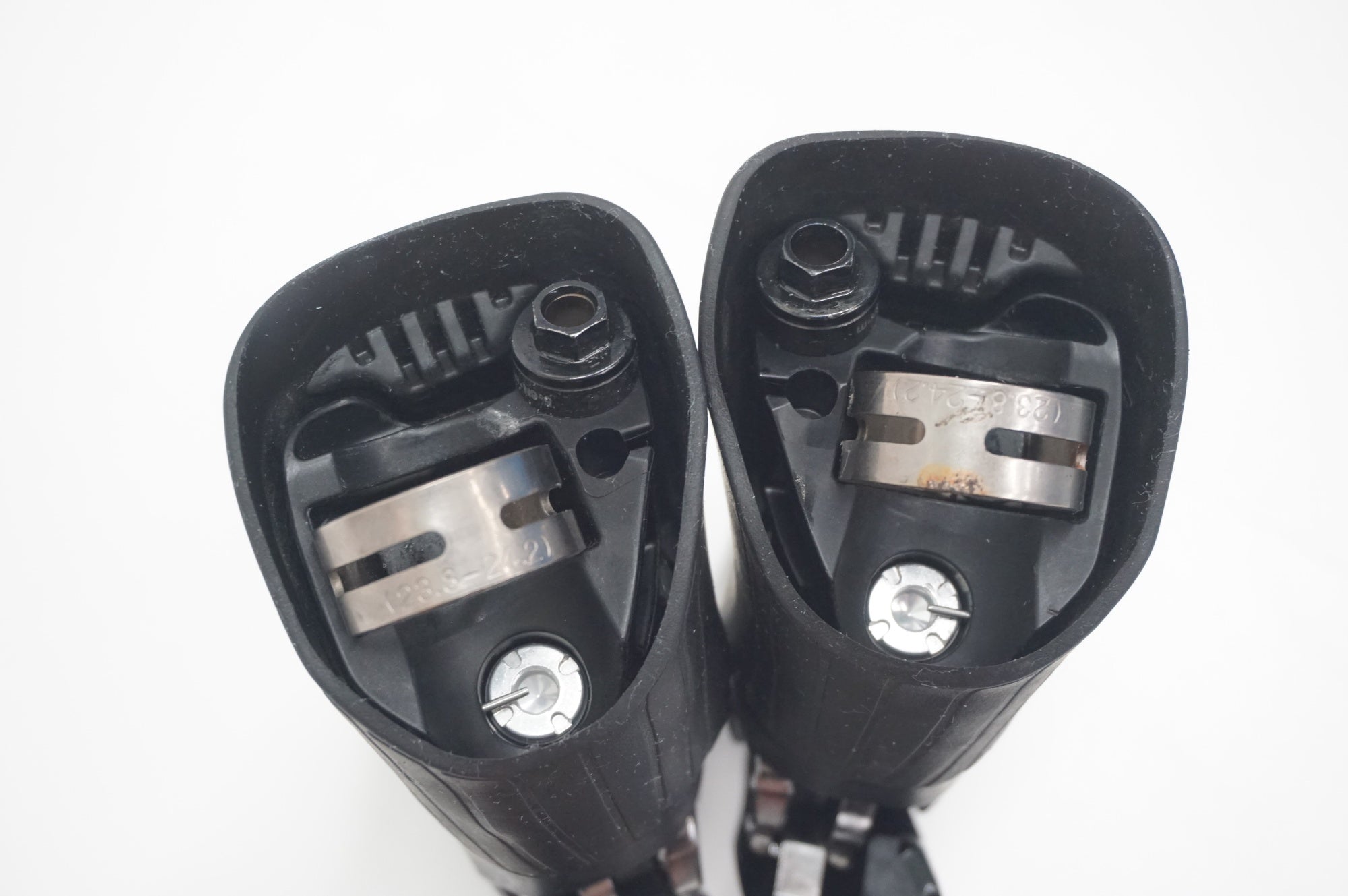 SHIMANO 「シマノ」 GRX ST-RX400 デュアルコントロールレバー / 福岡店