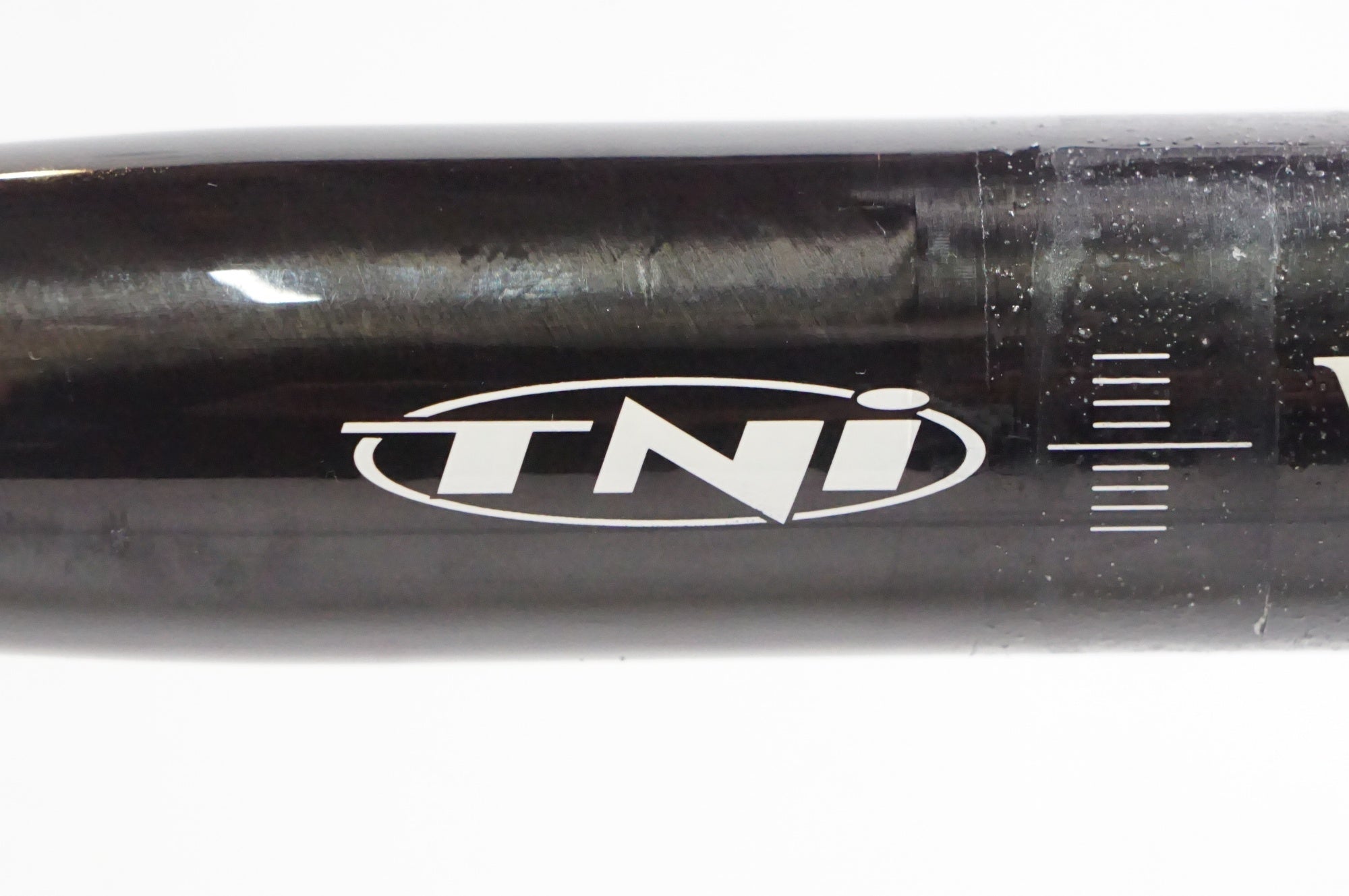 TNI Carbon super shallow ハンドルバー C-C400mm TNI 「ティーエヌアイ」 SUPER SHALLOW CARBON 400mm φ31.8 ハンドル