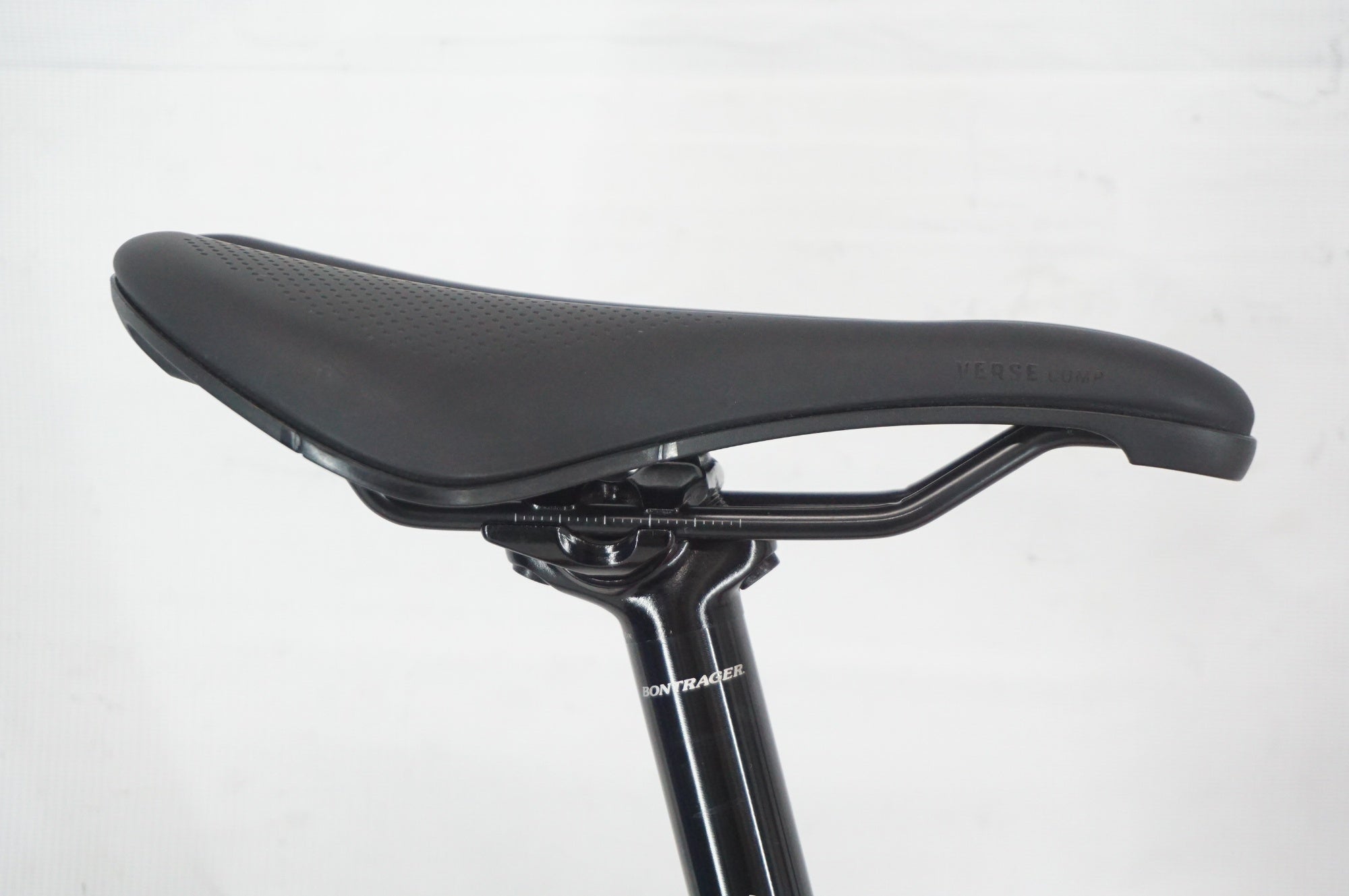 TREK 「トレック」 DOMANE ALR4 2017年モデル ロードバイク / 阪急塚口