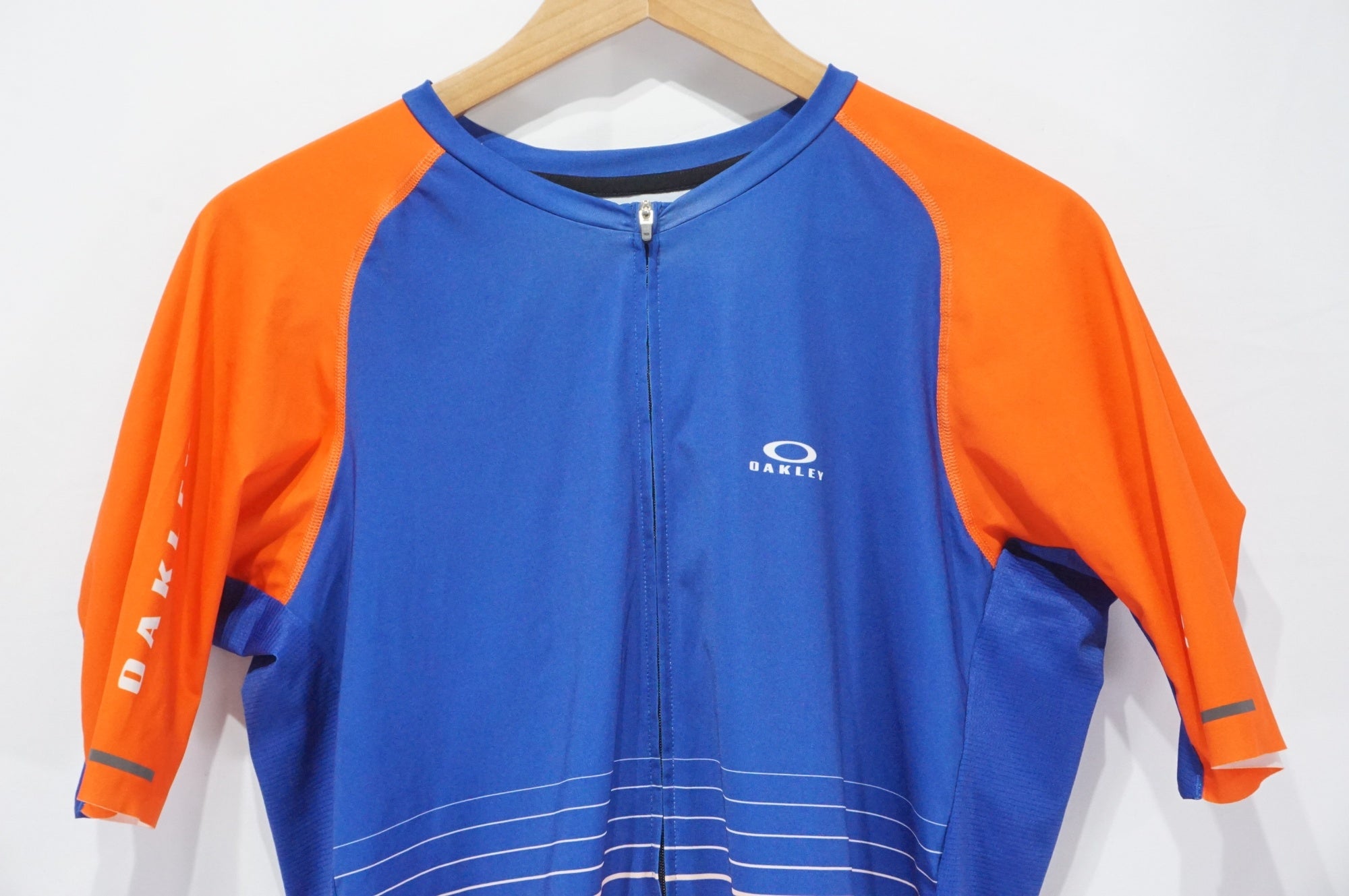 OAKLEY 「オークリー」 メンズ2XL 半袖ジャージ / AKIBA店