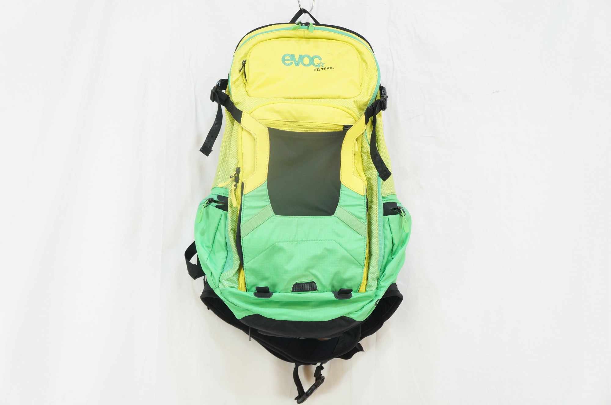 EVOC 「イーボック」 FR TRAIL バックパック / バイチャリ浦和ベース