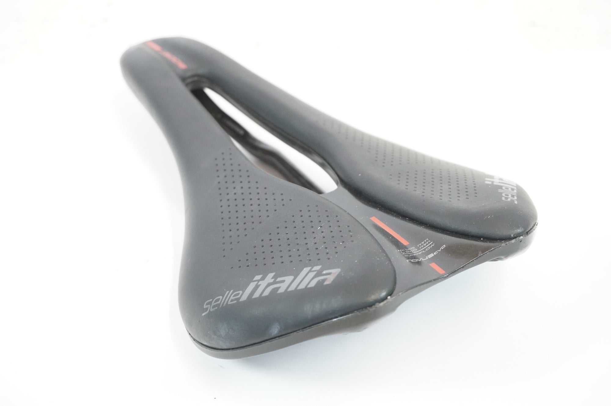 SELLE ITALIA 「セライタリア」 NOVUS BOOST EVO KIT CARBONIO