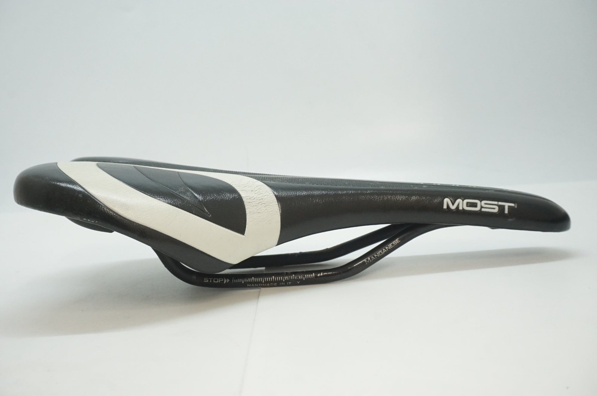 SELLE ITALIA 「セライタリア」 MOSTO BOBCAT サドル」 / 福岡店