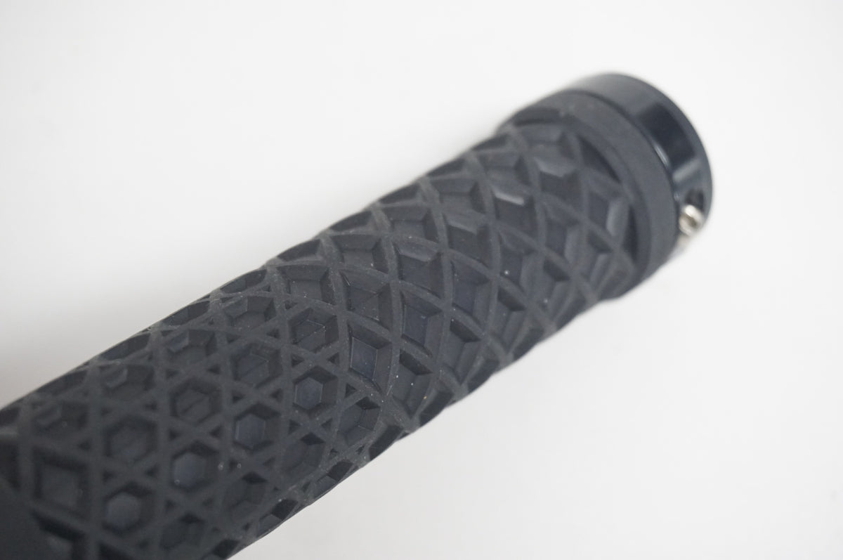 ODI 「オーディーアイ」 VANS LOCK ON GRIP グリップ / 福岡店