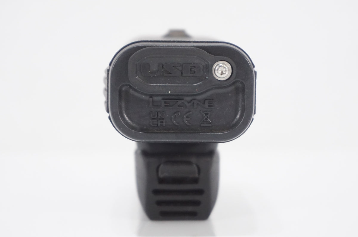 LEZYNE 「レザイン」 MACRO DRIVE 1400+ フロントライト / AKIBA店