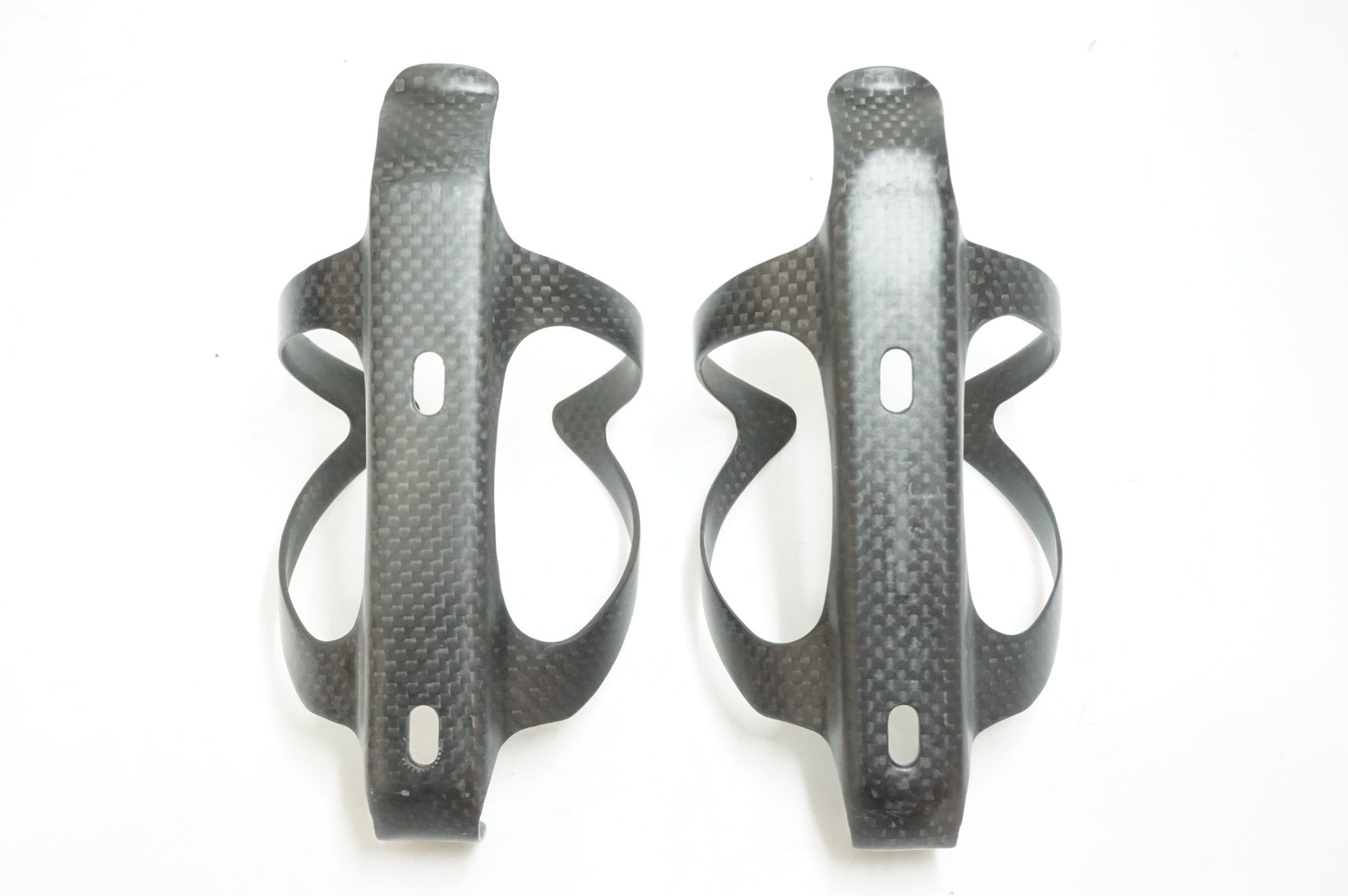 SUPACAZ 「スパカズ」 FLY CAGE CARBON ボトルケージセット / 大宮店