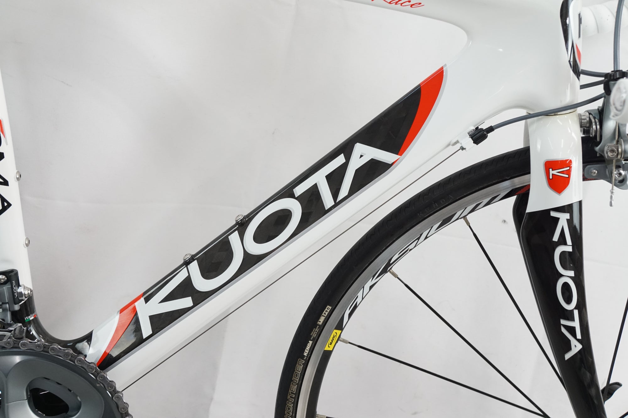 KUOTA 「クオータ」 KHARMA RACE 2010年モデル ロードバイク / バイチャリ浦和ベース